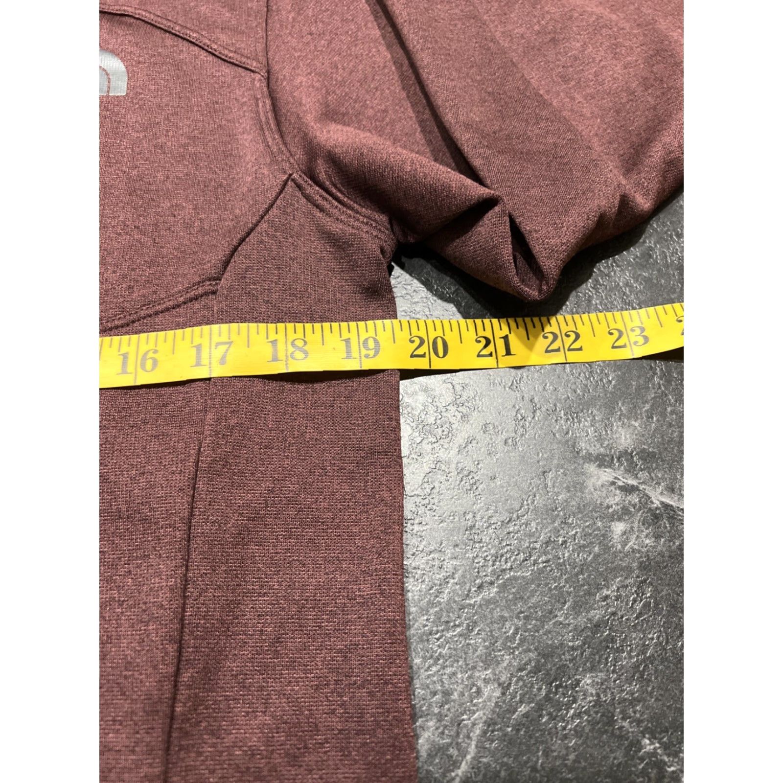 The North Face The North Face Fleece Pullover Men's Size Small 1/2 Zip Burgundy Casual Sweater Size US S / EU 44-46 / 1 - 7 Thumbnail