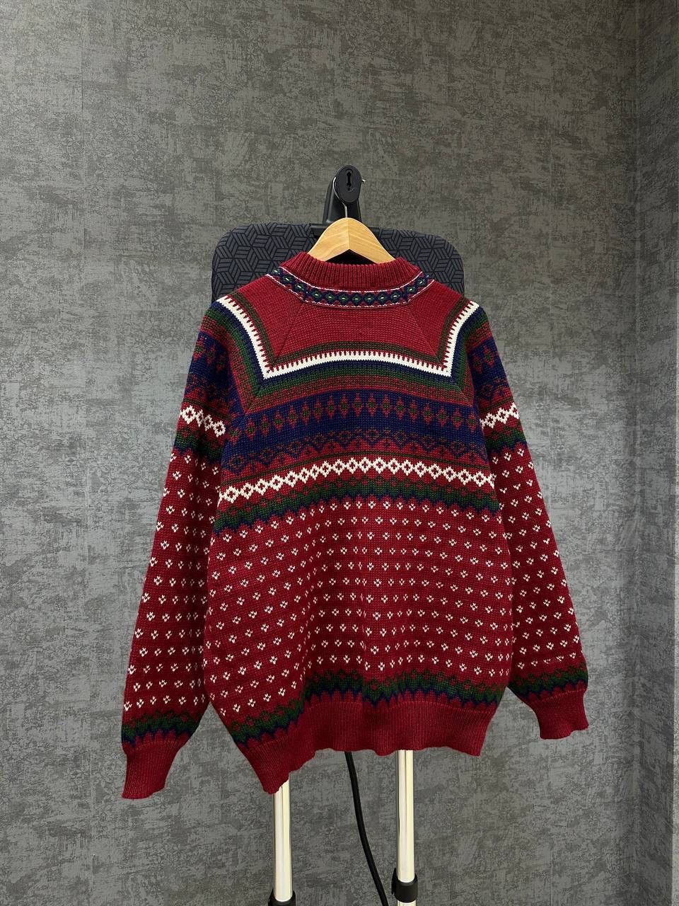 Highland × Vintage Vintage Nordstrikk Wool Red Knit Highland Sweater Size US L / EU 52-54 / 3 - 15 Thumbnail