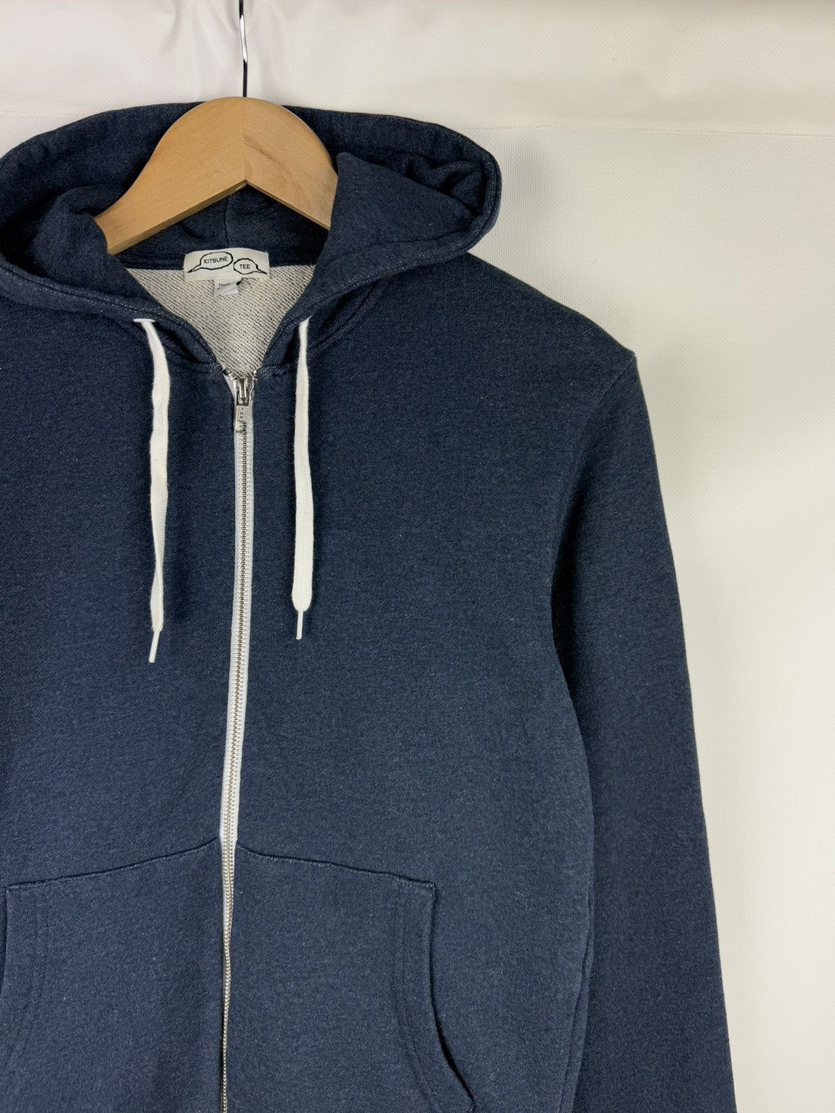 Maison Kitsune Maison Kitsune Parisien Logo Unisex Full Zip Hoodie Size Xs Size US XS / EU 42 / 0 - 5 Thumbnail