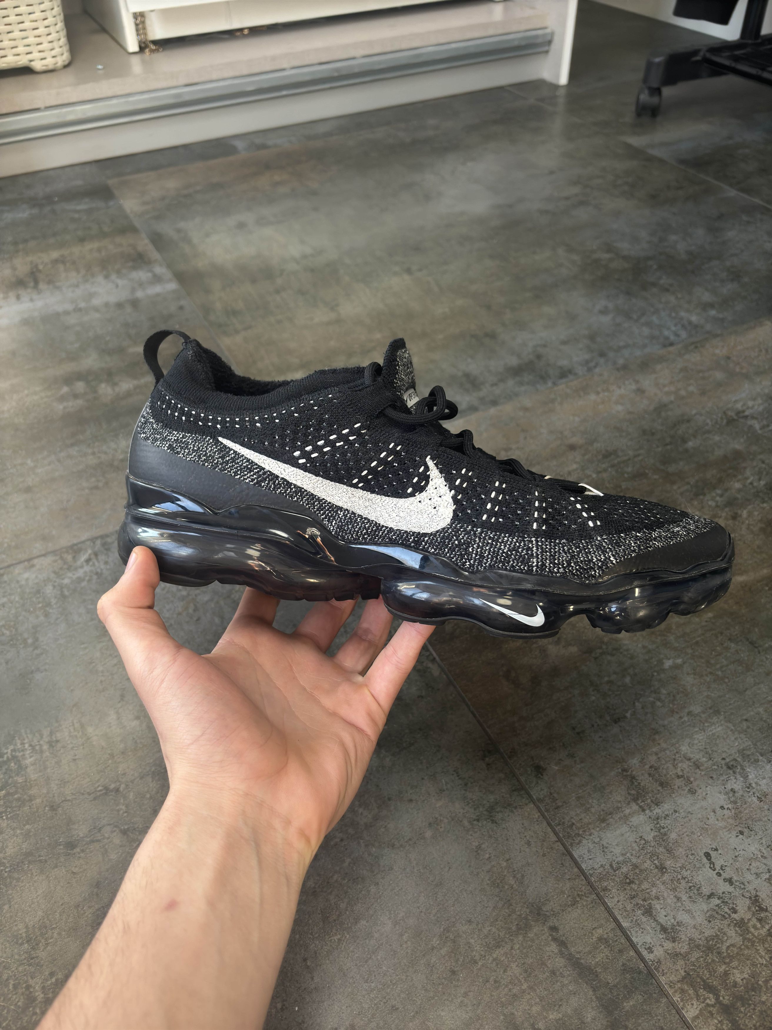 Nike Nike Air VaporMax 2023 Flyknit Size US 12.5 / EU 45-46 - 3 Thumbnail