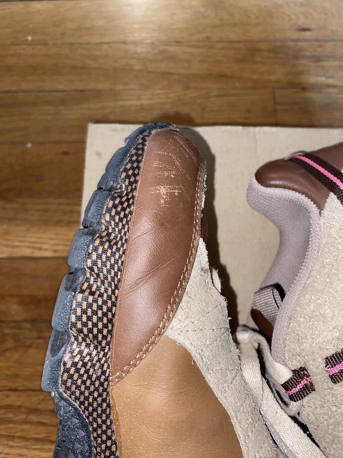 Jacquemus × Nike Nike Air Humara LX Jacquemus Ale Brown Gold Size US 7 / IT 37 - 3 Thumbnail