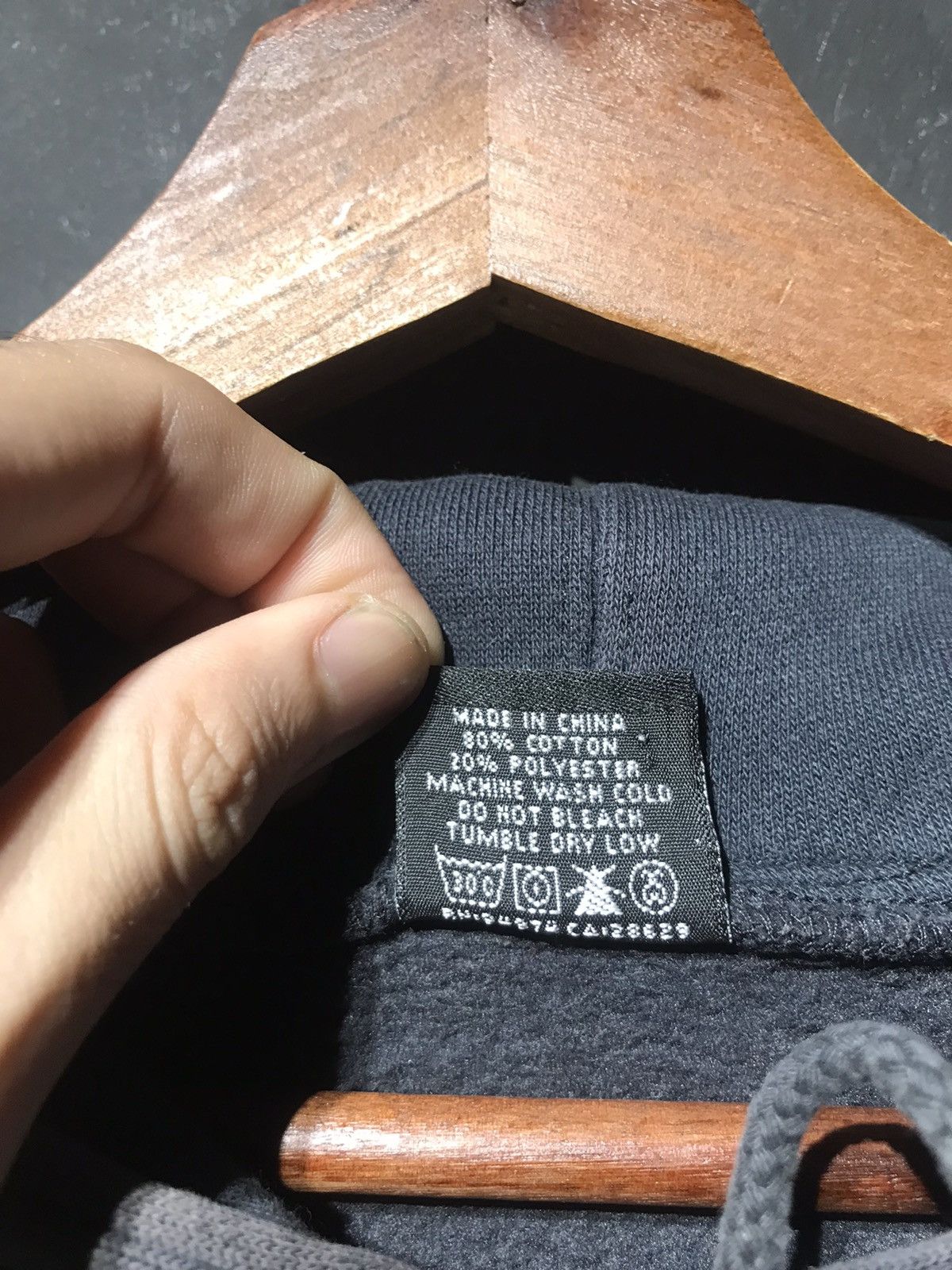 GRAIL RARE y2k Stussy Skull Thrashed Sunfaded Pullover