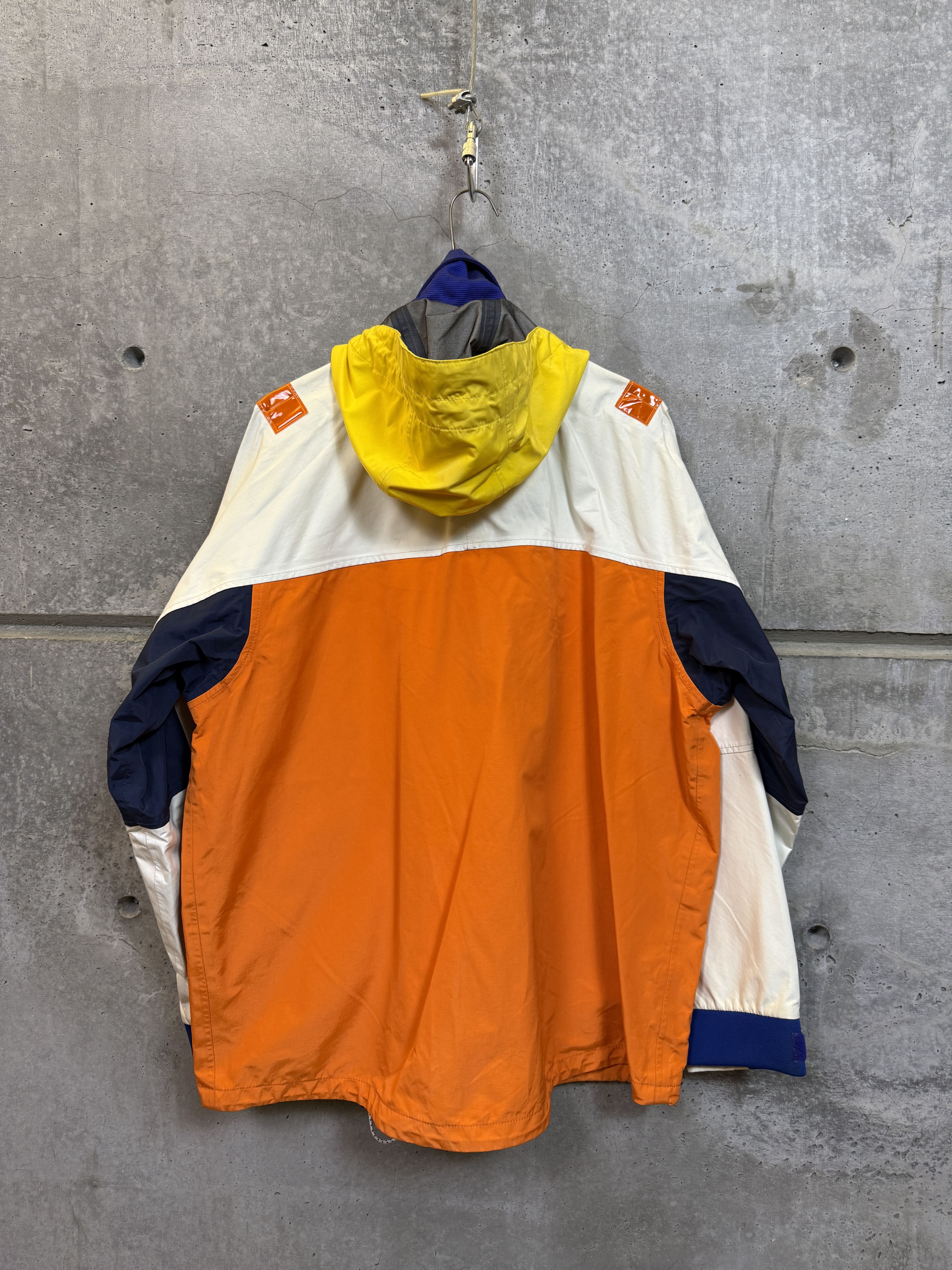 Tommy Hilfiger Tommy Hilfiger Vintage 90's Kevlar Majo Tech Sailing Jacket Size US S / EU 44-46 / 1 - 2 Thumbnail