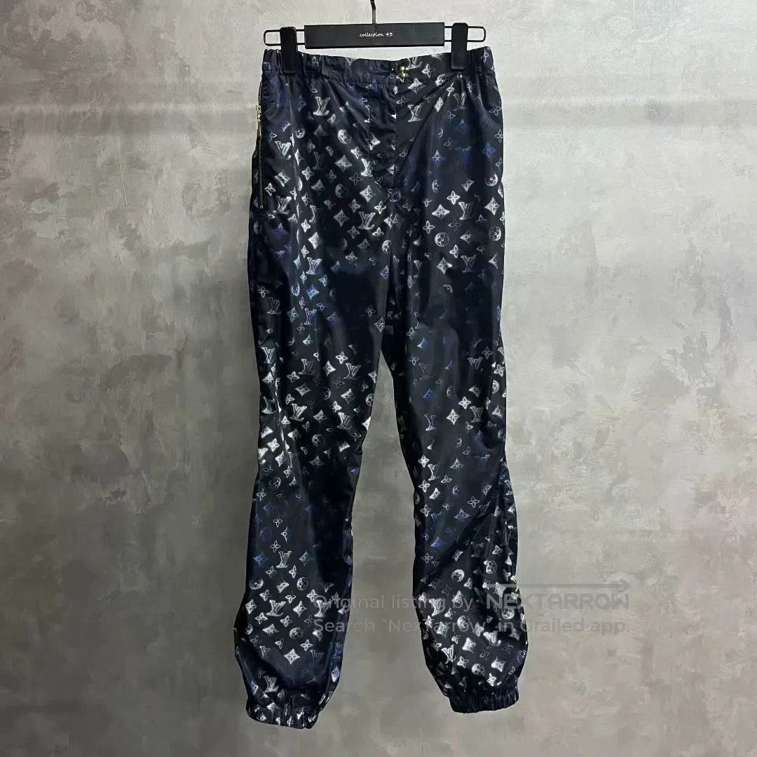 Louis Vuitton louis vuitton blue letter print jogger pants. Size US 34 / EU 50 - 1 Thumbnail