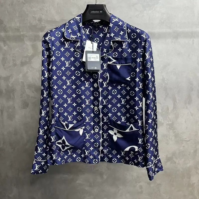 Louis Vuitton Louis Vuitton Blue Silk Men’s Shirt 0089 Size US M / EU 48-50 / 2 - 1 Thumbnail