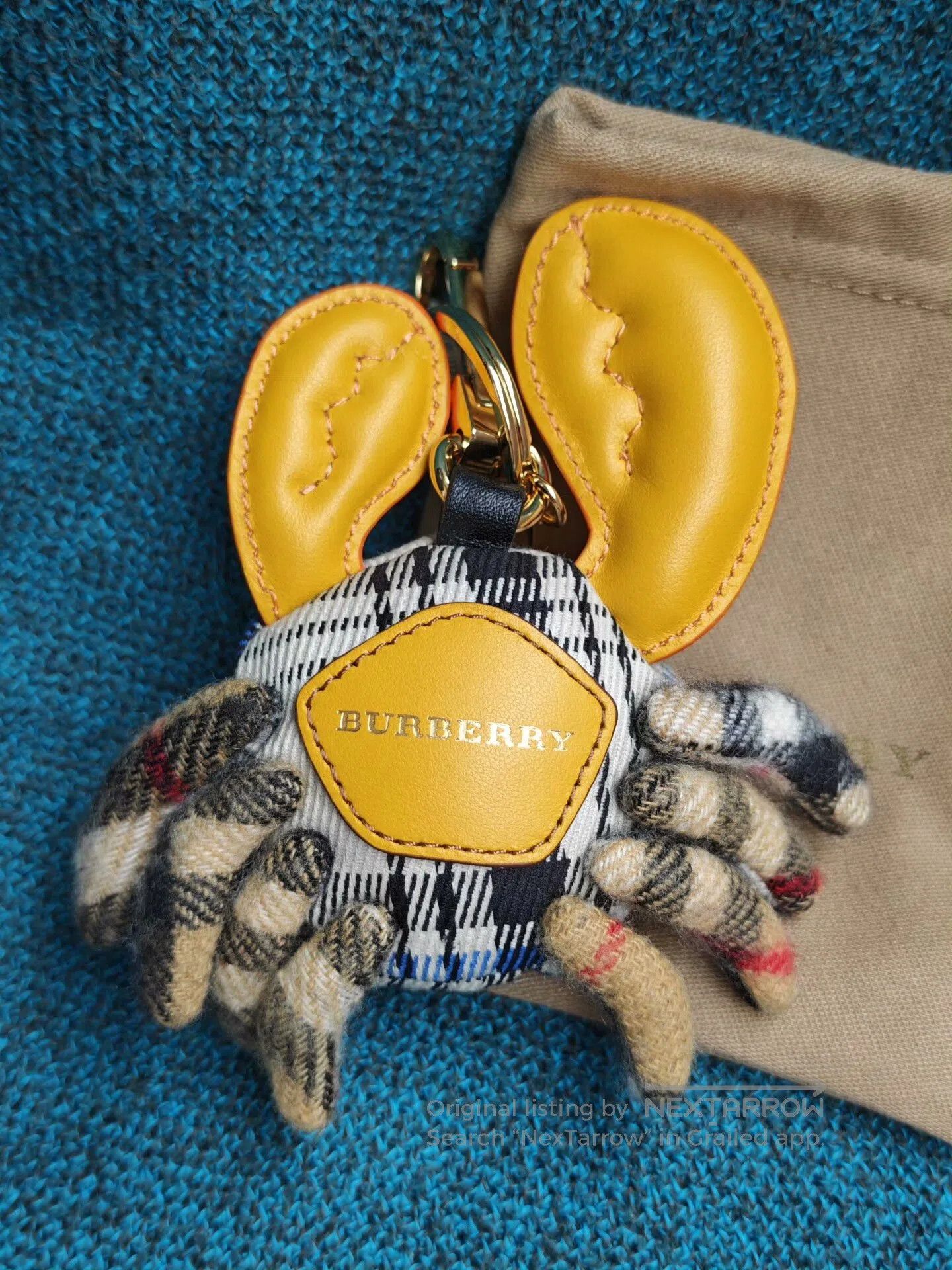 Burberry Burberry Check Crab Keychain Charm. Size ONE SIZE - 4 Thumbnail