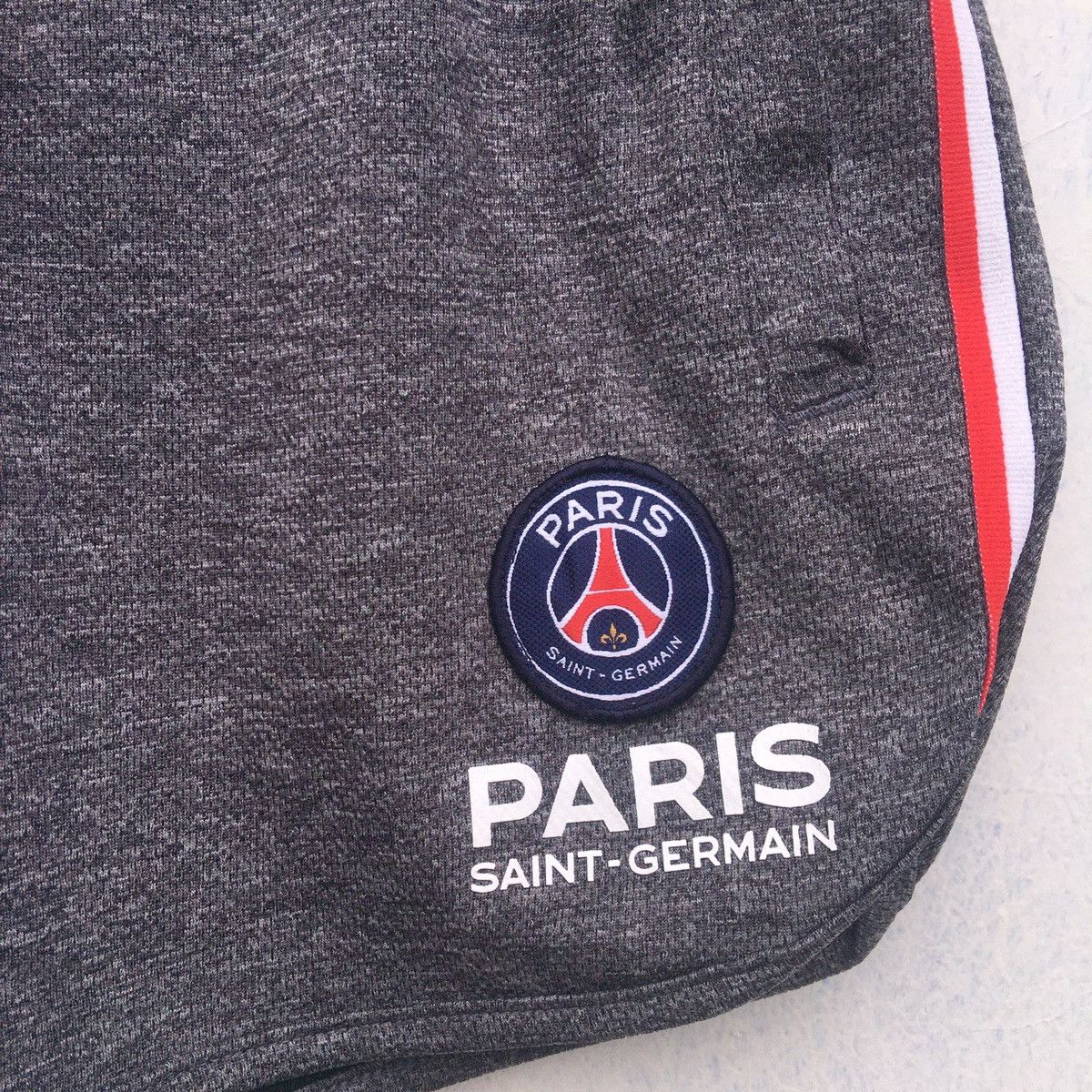Vintage PSG Short pants 2018 Size 31" - 2 Thumbnail