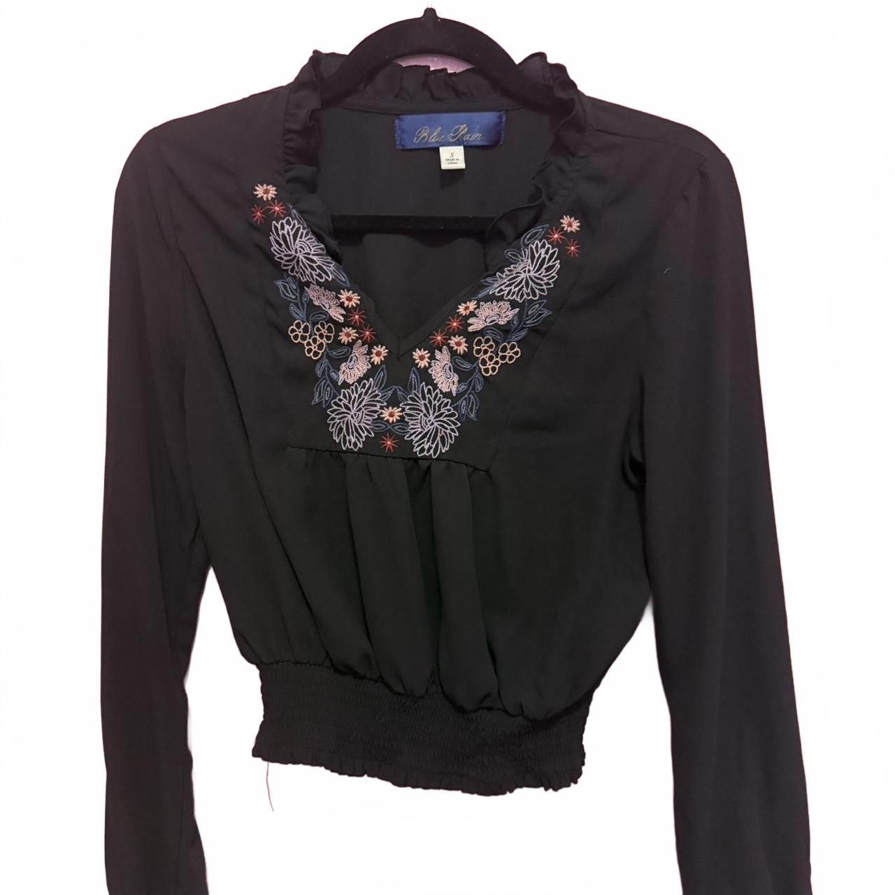 Designer Elegant Black Long Sleeve Blouse with Floral Embroidery Size S / US 4 / IT 40 - 1 Thumbnail