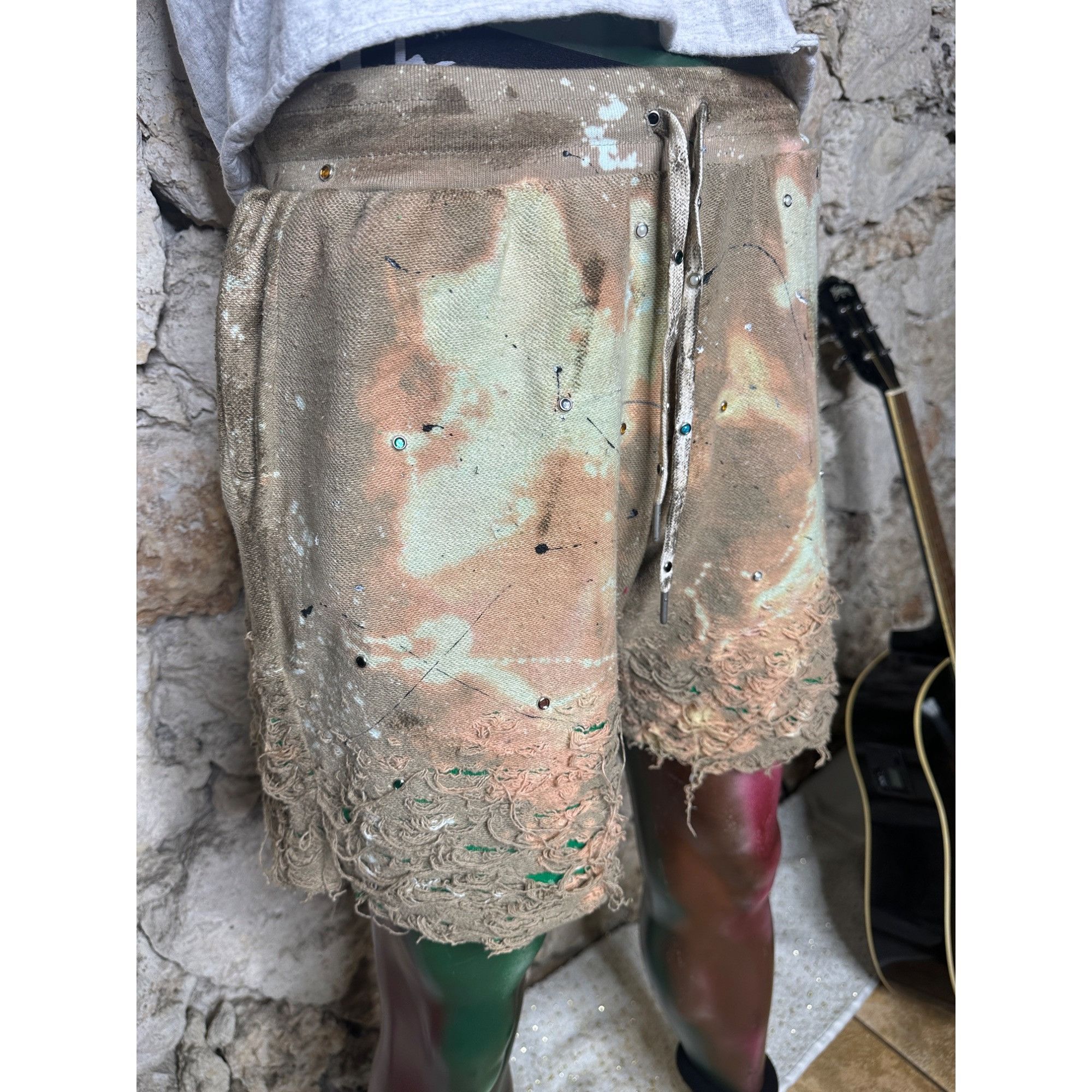 Handmade × John Elliott DRO Lab Custom 1/1 ART x John Elliott Reverse Burn Out Dist Size US 30 / EU 46 - 12 Thumbnail