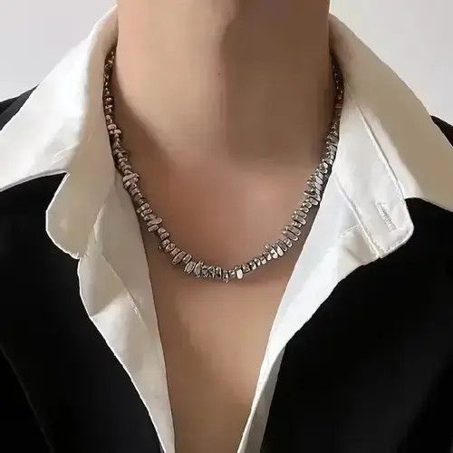 Chain x Jewelry Irregular Metal Block Choker Necklace in Silver, Men's