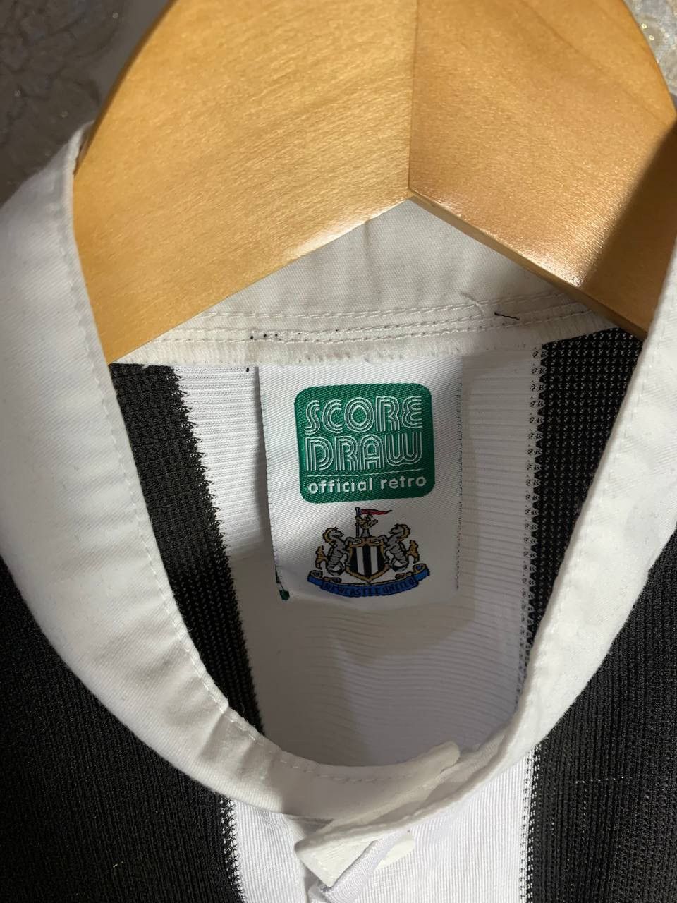 Vintage VERY RARE NEW CASTLE UNITED ENGLAND SOCCER JERSEY RETRO 90s Size US M / EU 48-50 / 2 - 9 Thumbnail