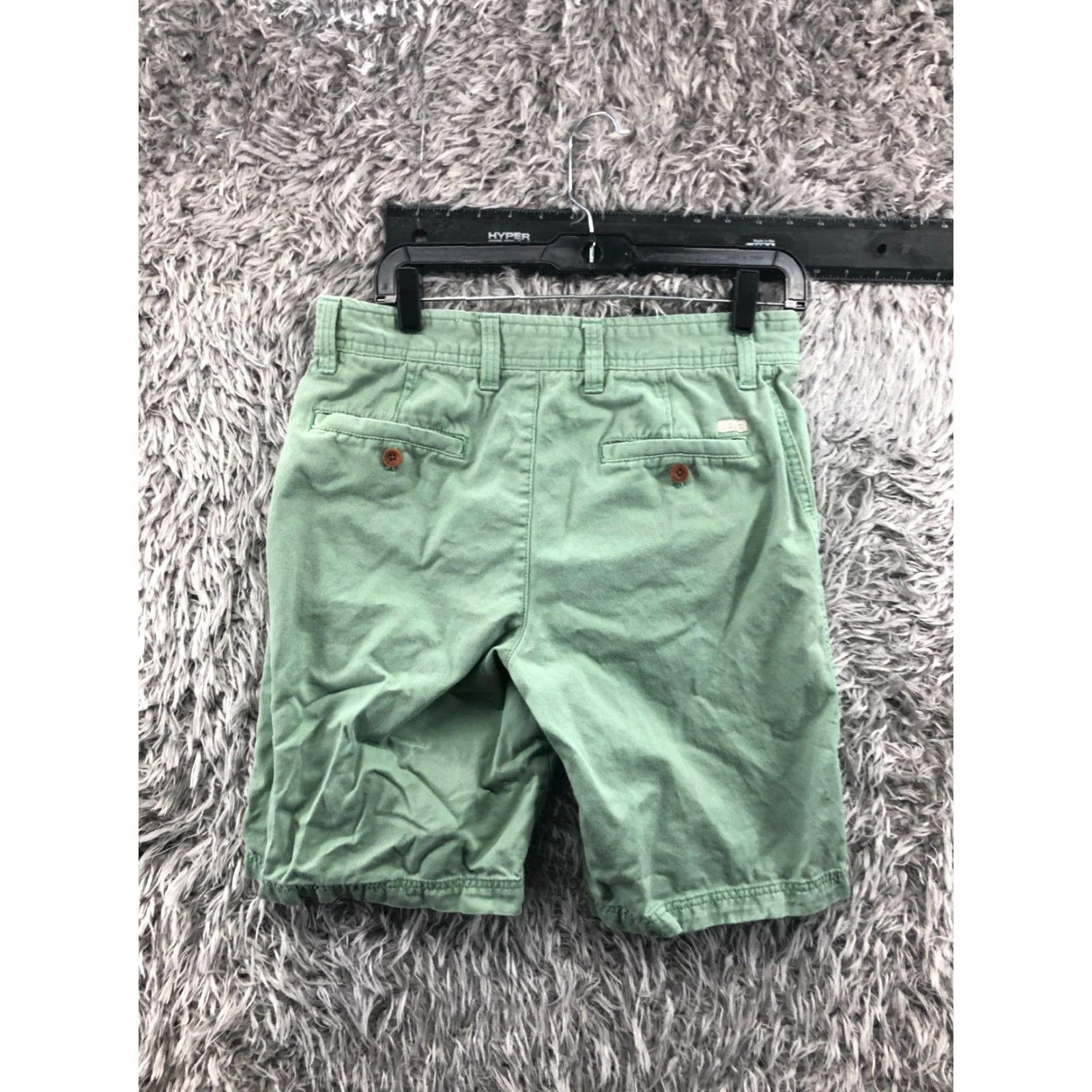 Izod IZOD Chino Shorts Mens 30 Mid Rise Medium Wash Green Color 5-Pocket Design Casual Cab Heft? Size US 30 / EU 46 - 4 Thumbnail