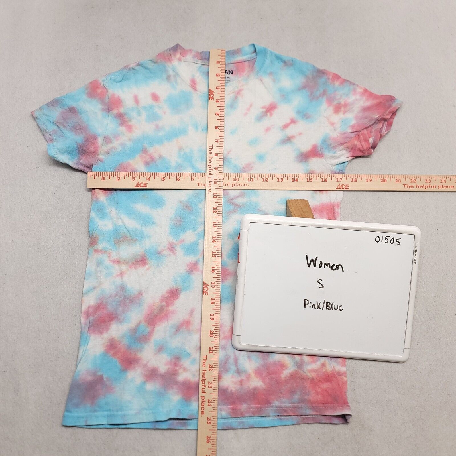 American Eagle Outfitters Gildan Casual Pullover T Shirt Womens Size S Blue Tie-Dye Size S / US 4 / IT 40 - 6 Thumbnail