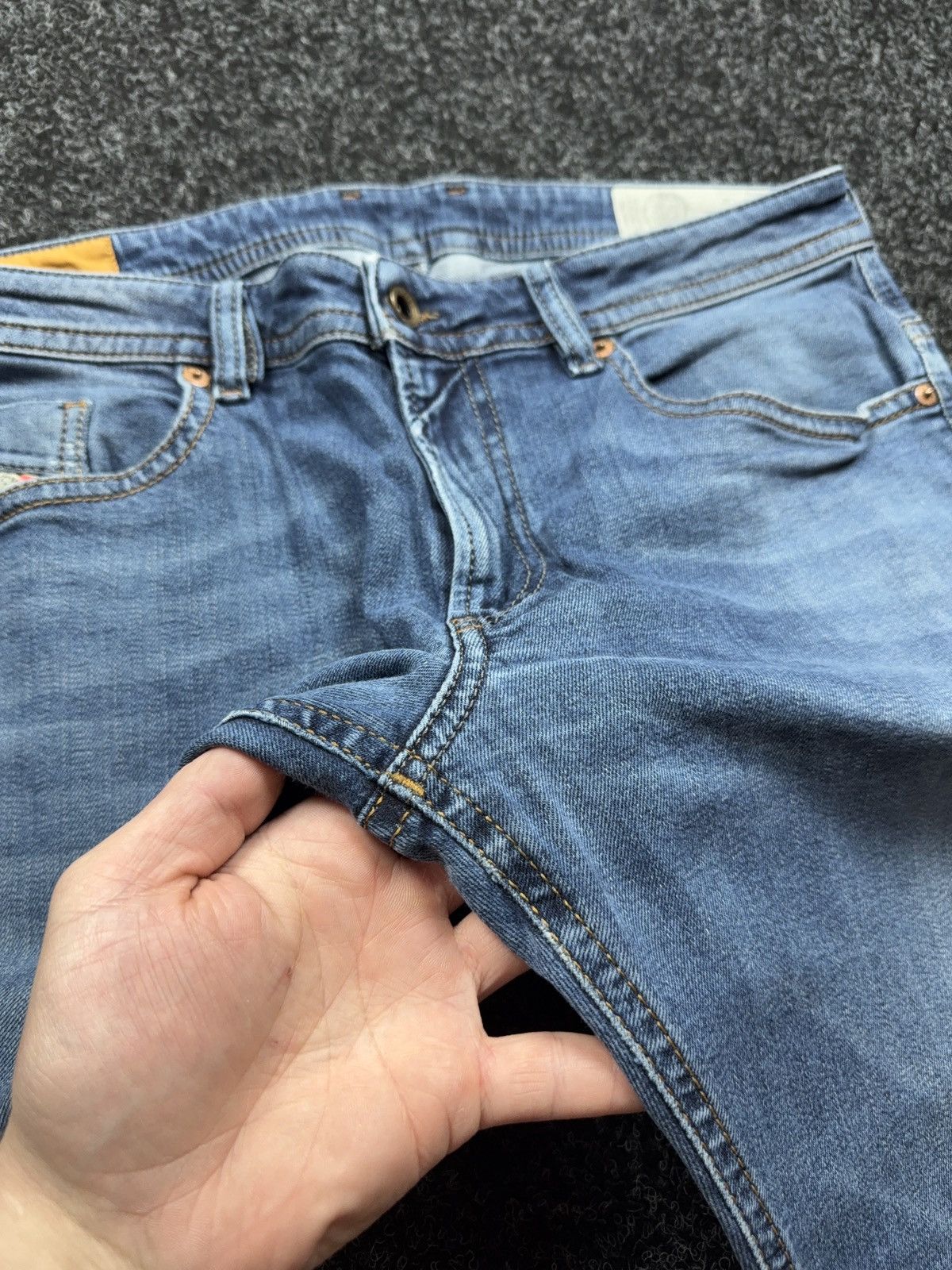 Diesel 00s Luxury Y2K Diesel Thommer Slim Skinny Distressed Jeans Size US 33 - 5 Thumbnail