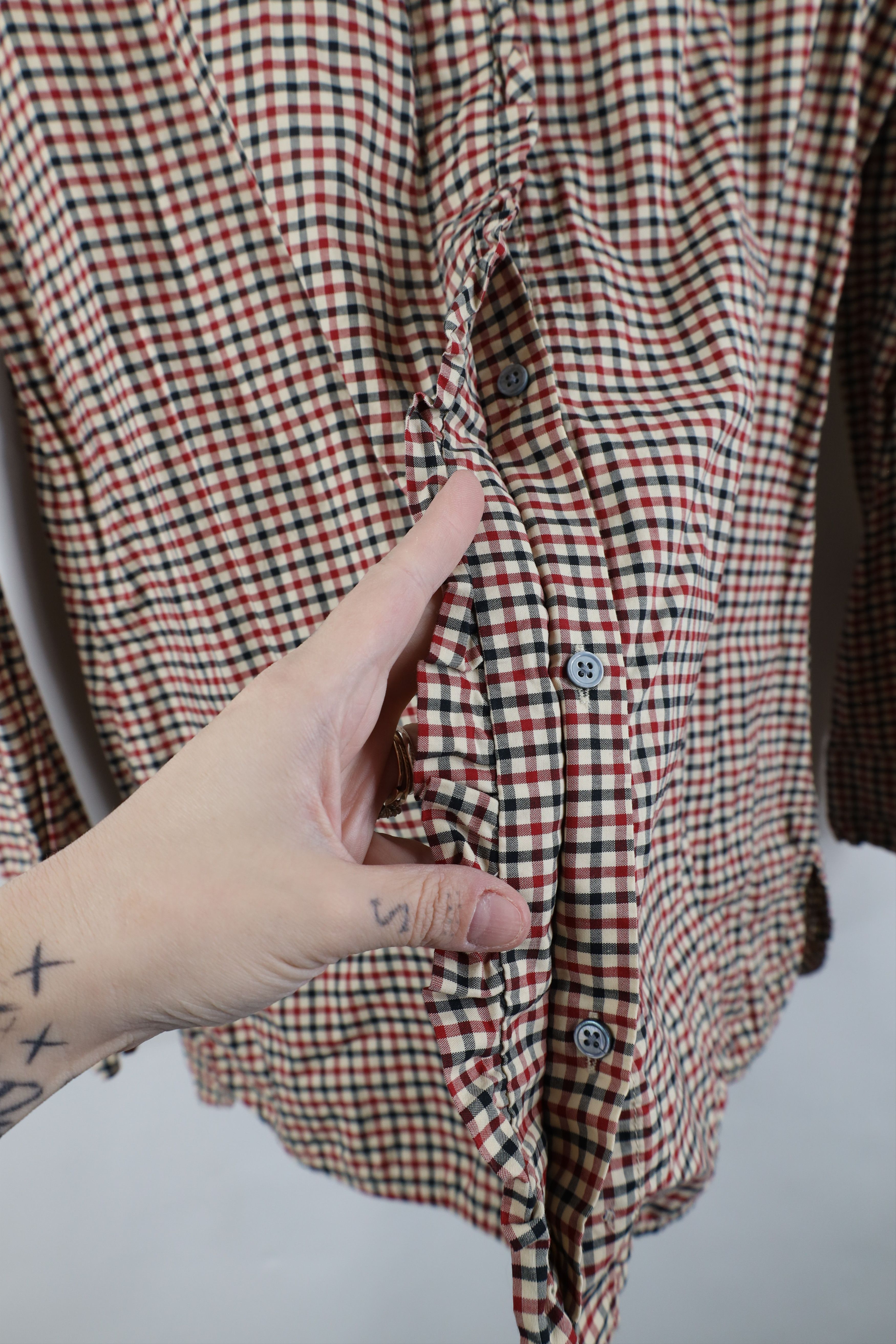 Vintage Vintage 90s Streetwear Ruffled Collared Button Shirt Plaid Size M / US 6-8 / IT 42-44 - 6 Thumbnail