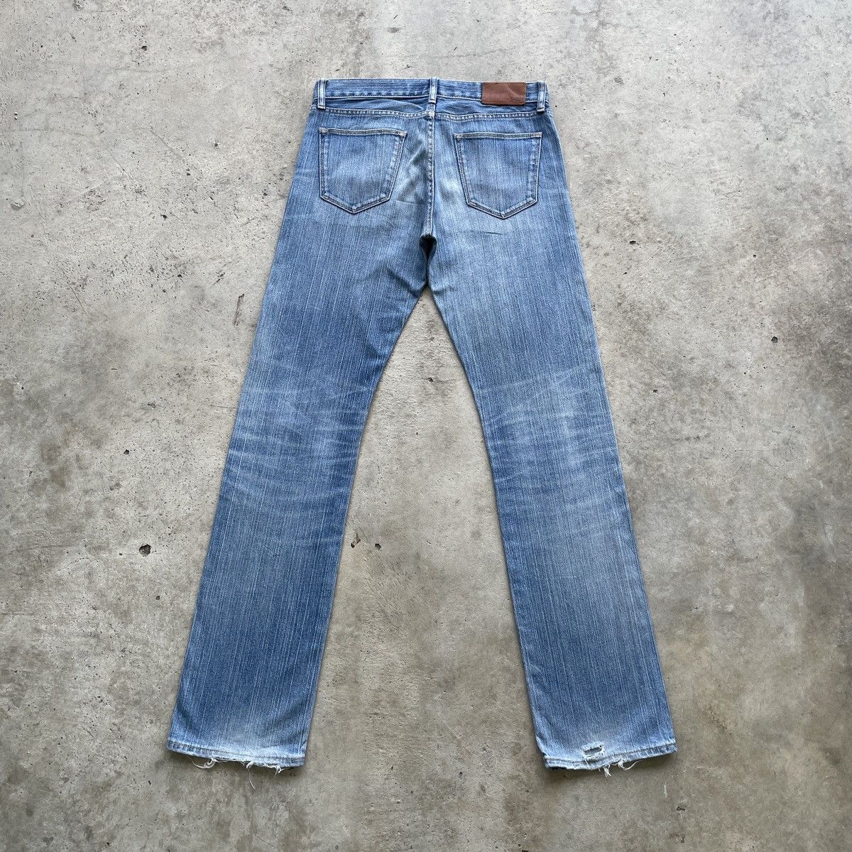 Japanese Brand W31x32.5 Vintage Japanese Brand Jeans Faded Denim Pants Size US 31 - 12 Thumbnail