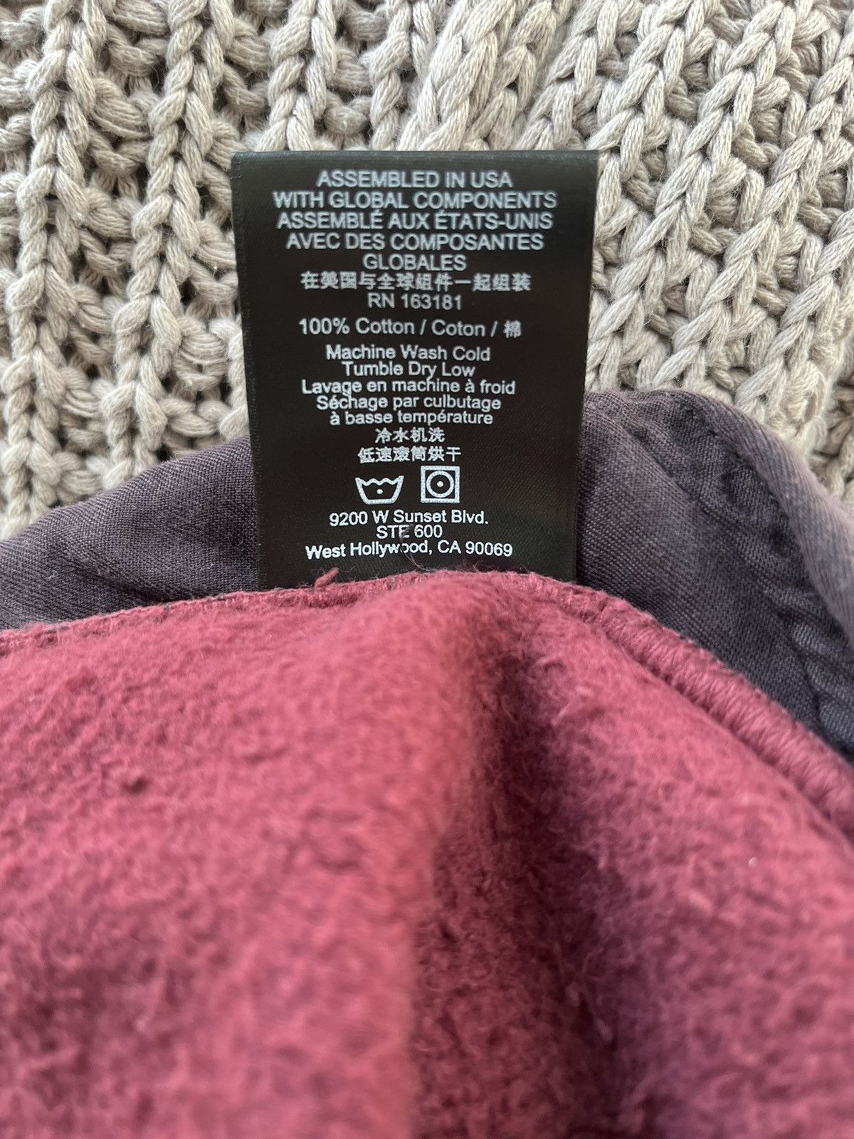 Rhude XL - THICK SCRIPT SHORTS Size US 36 / EU 52 - 8 Thumbnail