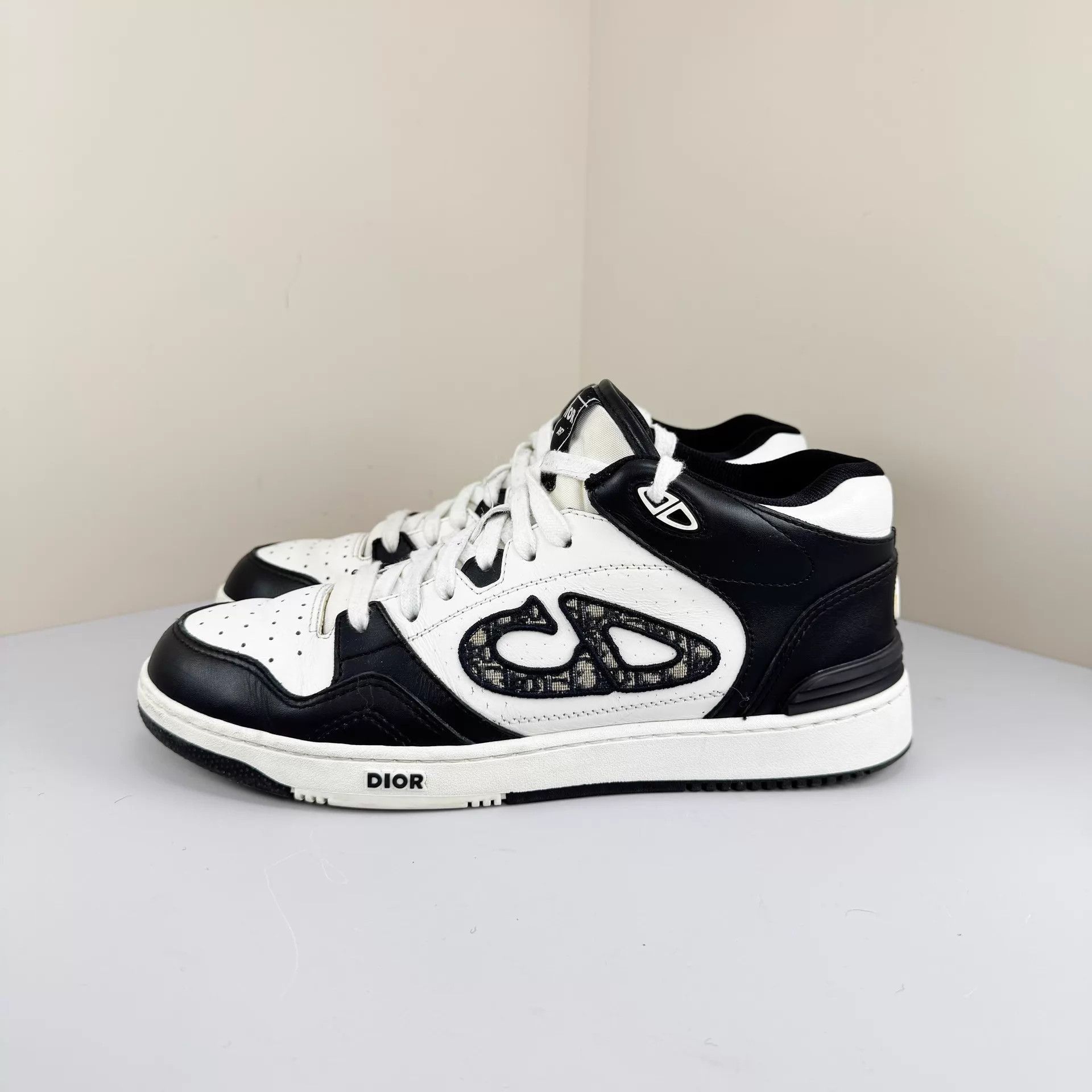 Dior Multi-Color High-Top Sneakers Size 8 Size US 8 / EU 41 - 1 Thumbnail