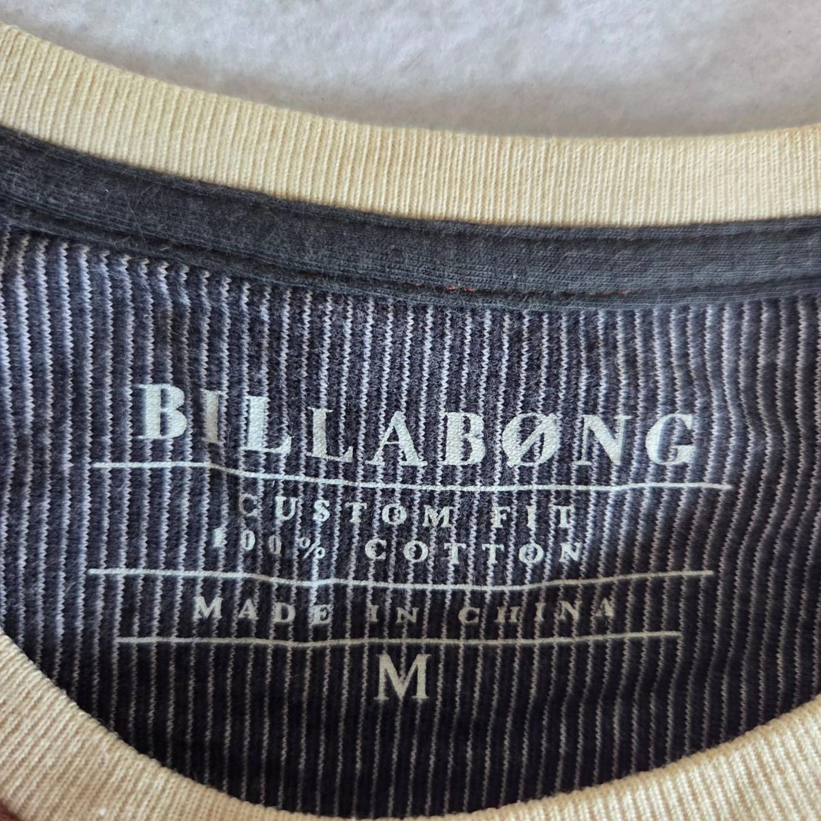 Billabong VTG BILLABONG TShirt Mens Medium Rust Custom Fit 100% Cotton Size US M / EU 48-50 / 2 - 3 Thumbnail