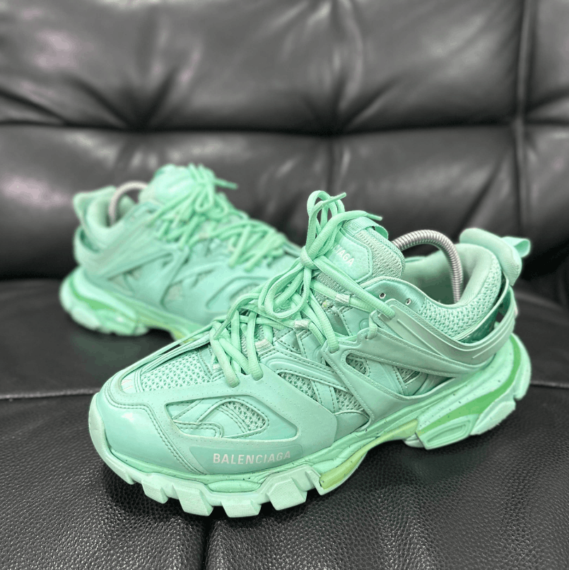 Balenciaga Balenciaga retro chunky sneakers Size US 8 / EU 41 - 7 Thumbnail