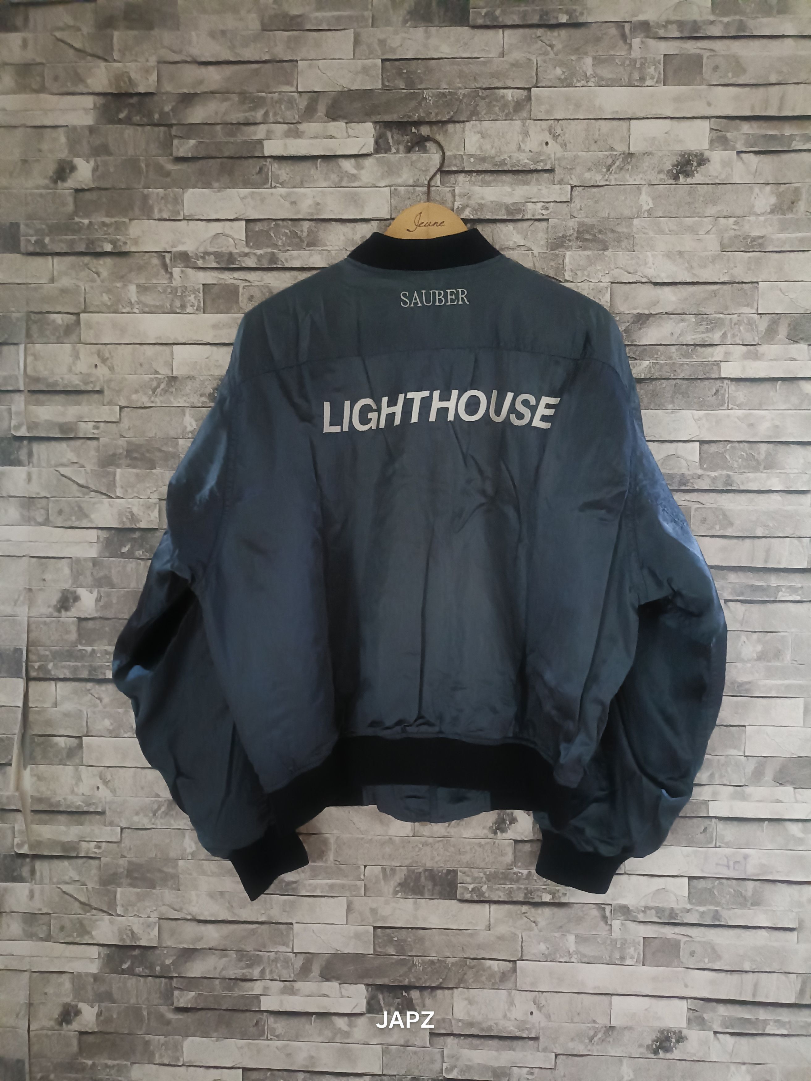 Formula 1 × Vintage Vintage team Sauber formel 1 official crew racing jacket Size US L / EU 52-54 / 3 - 9 Thumbnail