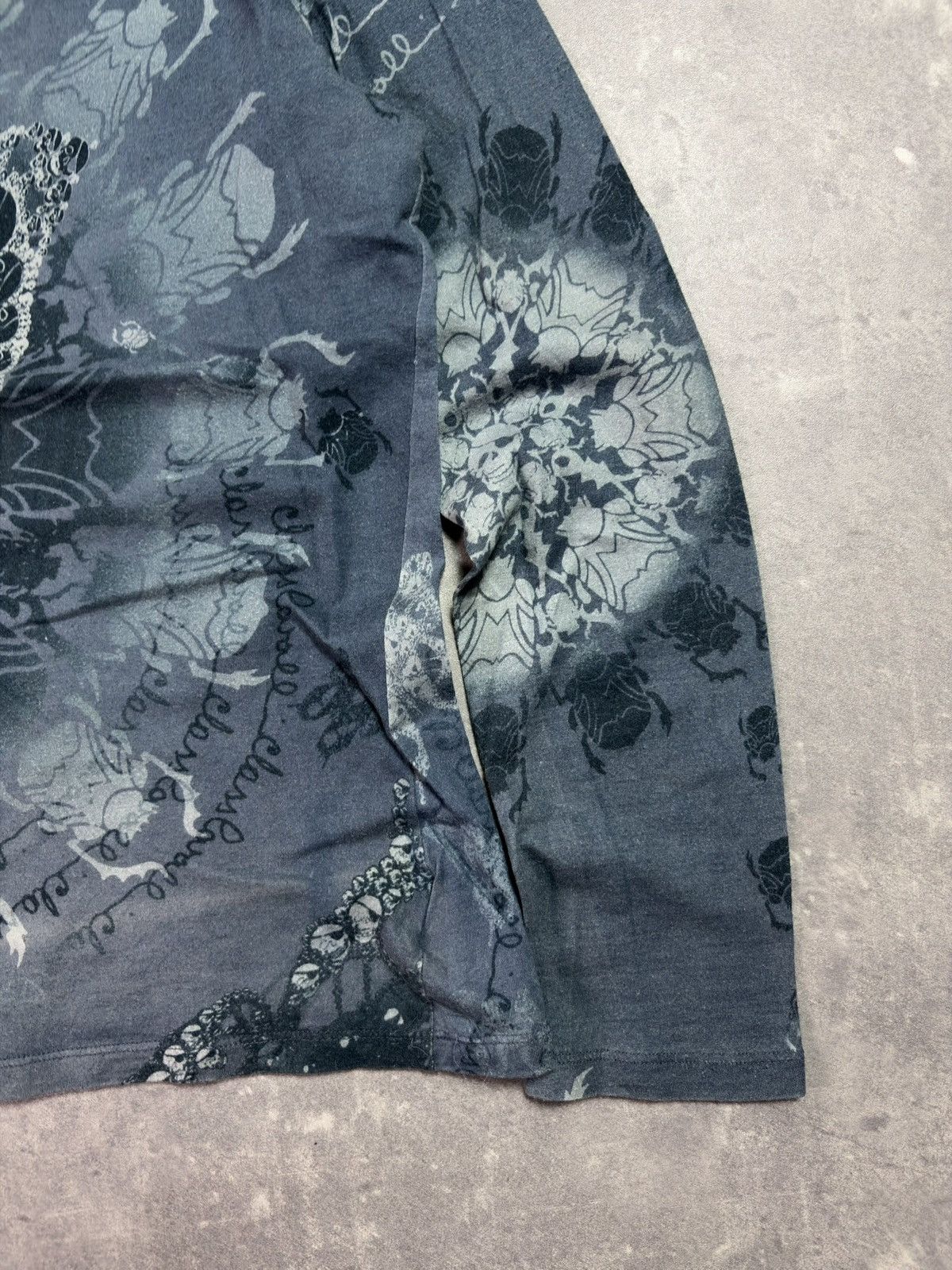 Roberto Cavalli 00s Class Roberto Cavalli Skulls Insects AOP Longsleeve S M Size US M / EU 48-50 / 2 - 6 Thumbnail