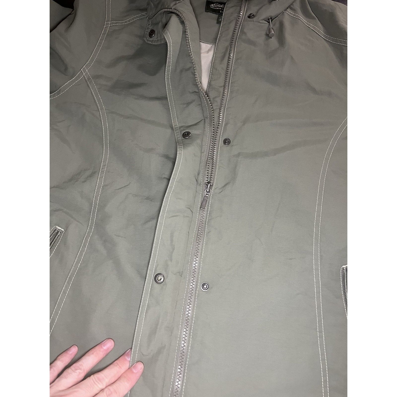 Eddie Bauer Eddie Bauer Lightweight Hooded Nylon Jacket – L Size L / US 10 / IT 46 - 4 Thumbnail
