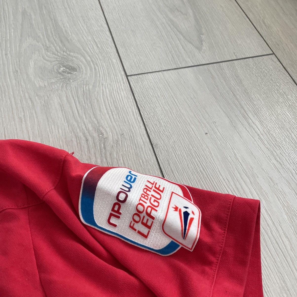 Other Umbro Forest Victor Chandler casino npower Jersey shirt tee Size US L / EU 52-54 / 3 - 3 Thumbnail