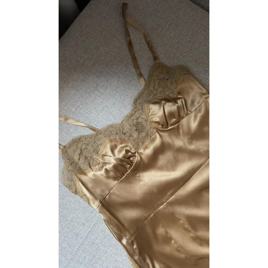 Dolce & Gabbana Dolce & Gabbana Beige Long Sleeve Lace Mini Dress Size IT38 Size XS / US 0-2 / IT 36-38 - 4 Thumbnail
