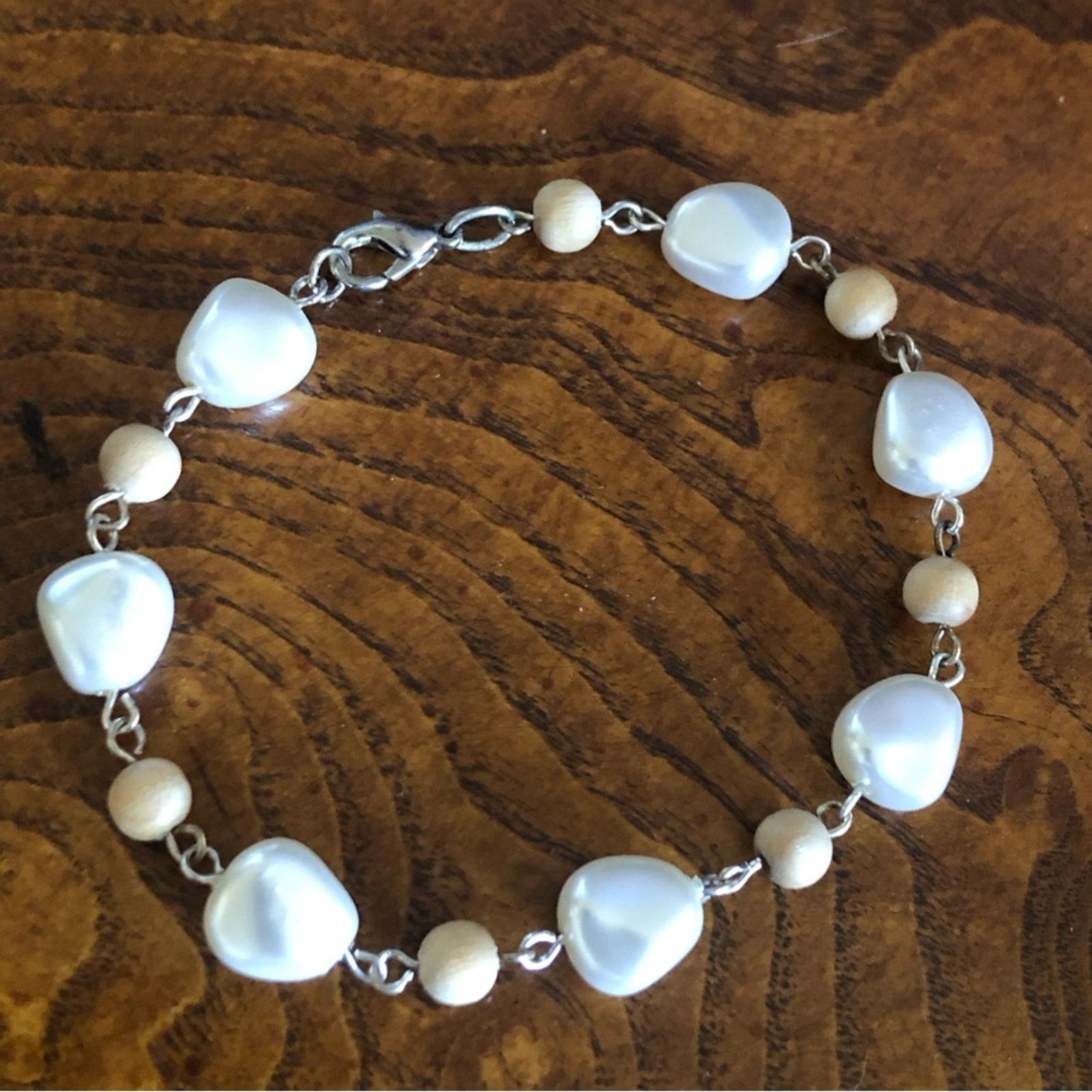 Jewelry Simulated pearl and wood bead link bracelet Size ONE SIZE - 2 Thumbnail