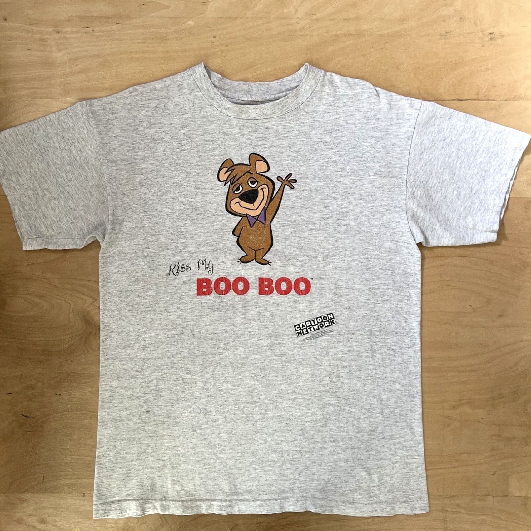 Vintage Vintage Yogi Bear Kiss My Boo Boo Shirt Large Gray 90s Stanley Desantis Cartoon Tee Mens L Gray Boo Yogi Bear 90s Art Classic USA Shirt Size US L / EU 52-54 / 3 - 2 Thumbnail