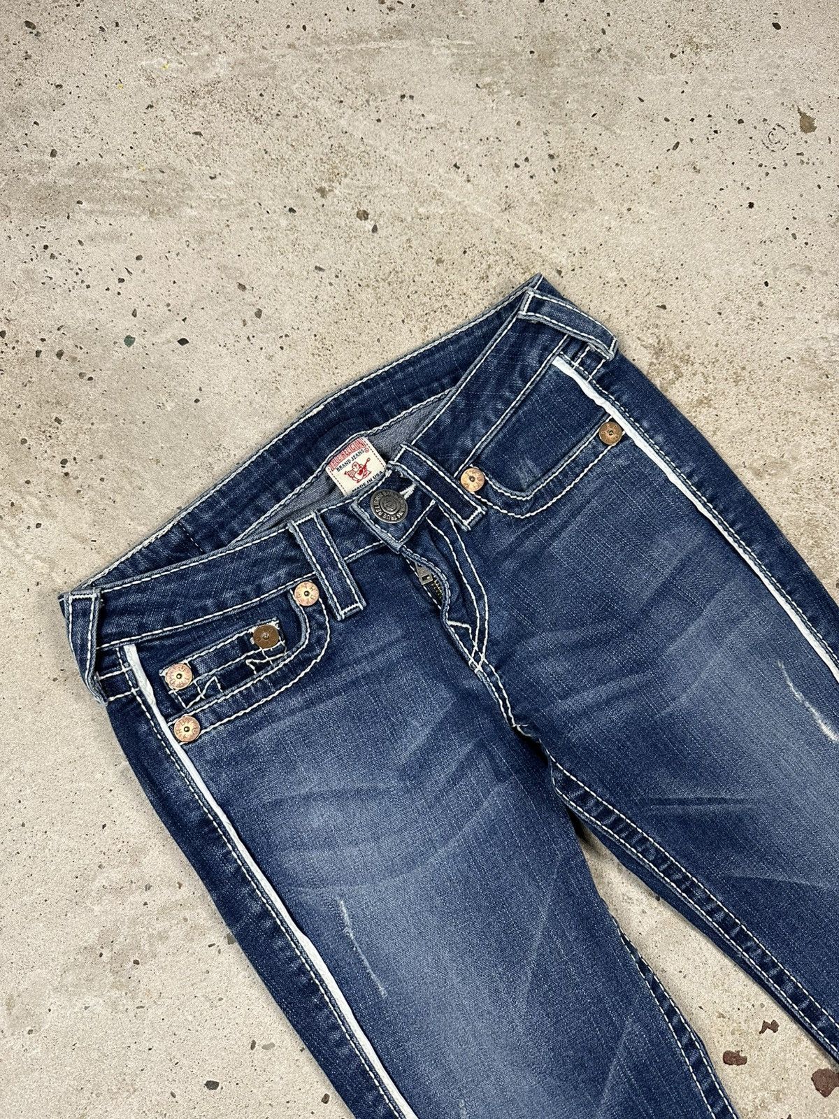 True Religion × Vintage Vintage Y2K True Religion Bobby Big T Flare Denim Pants Jean Size US 27 - 7 Thumbnail