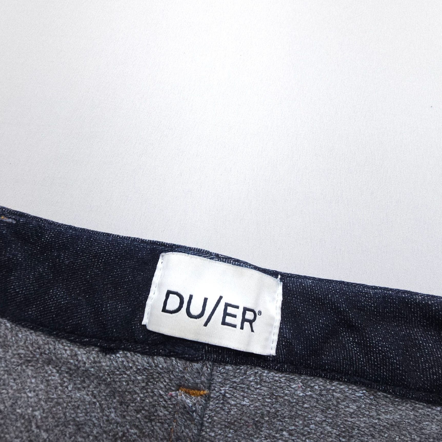 Vintage DU/ER Stay Dry Skinny Jeans Women Size 25 x 31 Blue Dark Warm Lined Cotton Blend Size 42" / US 20 - 2 Thumbnail