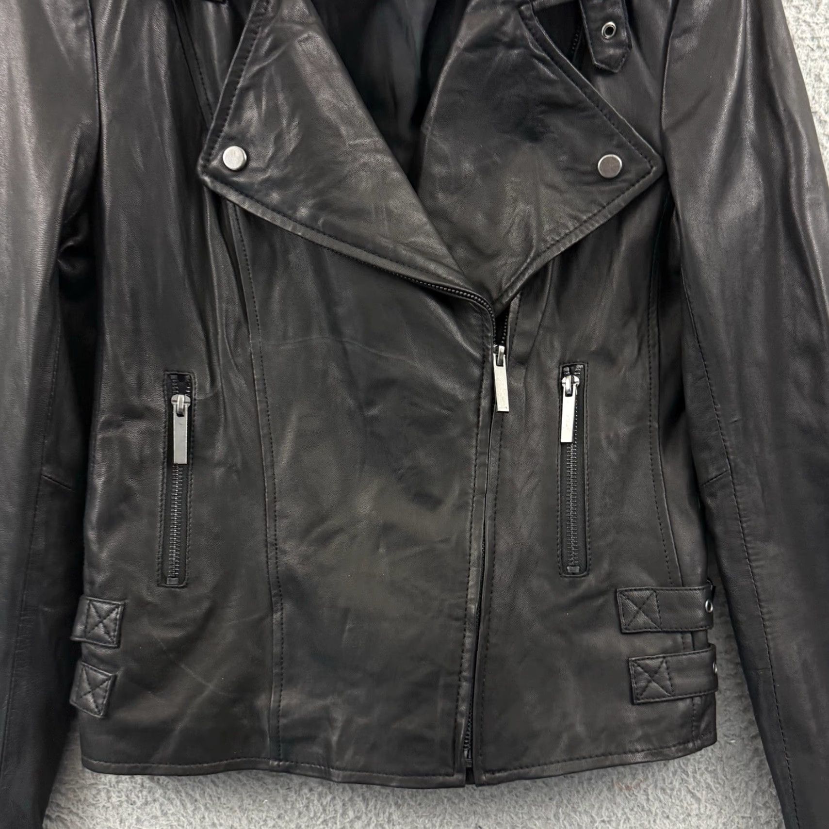 Victoria's Secret Victoria's Secret Jacket Womens XS Black Leather Moto Biker Grunge Punk Leather Jacket XS Black Victoria's Secret Womens Jacket Size XS / US 0-2 / IT 36-38 - 2 Thumbnail