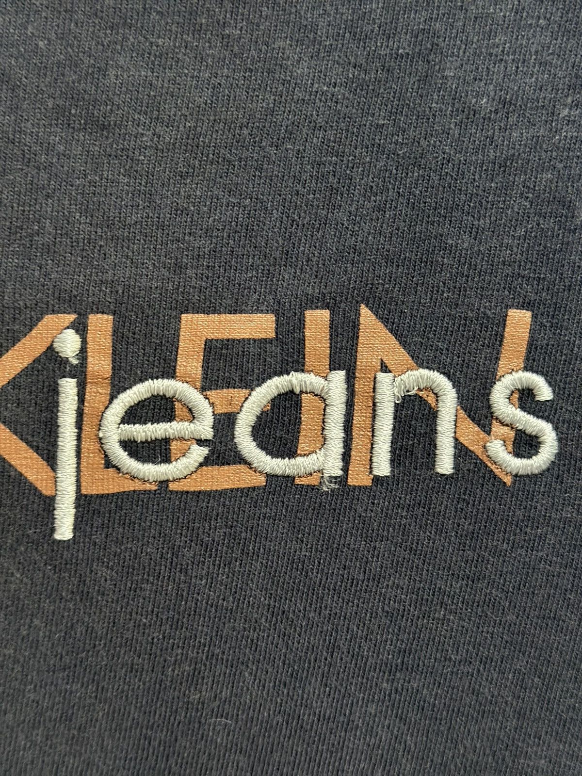 Calvin Klein × Vintage Vintage Calvin Klein Jeans Faded Tee Size US L / EU 52-54 / 3 - 3 Thumbnail