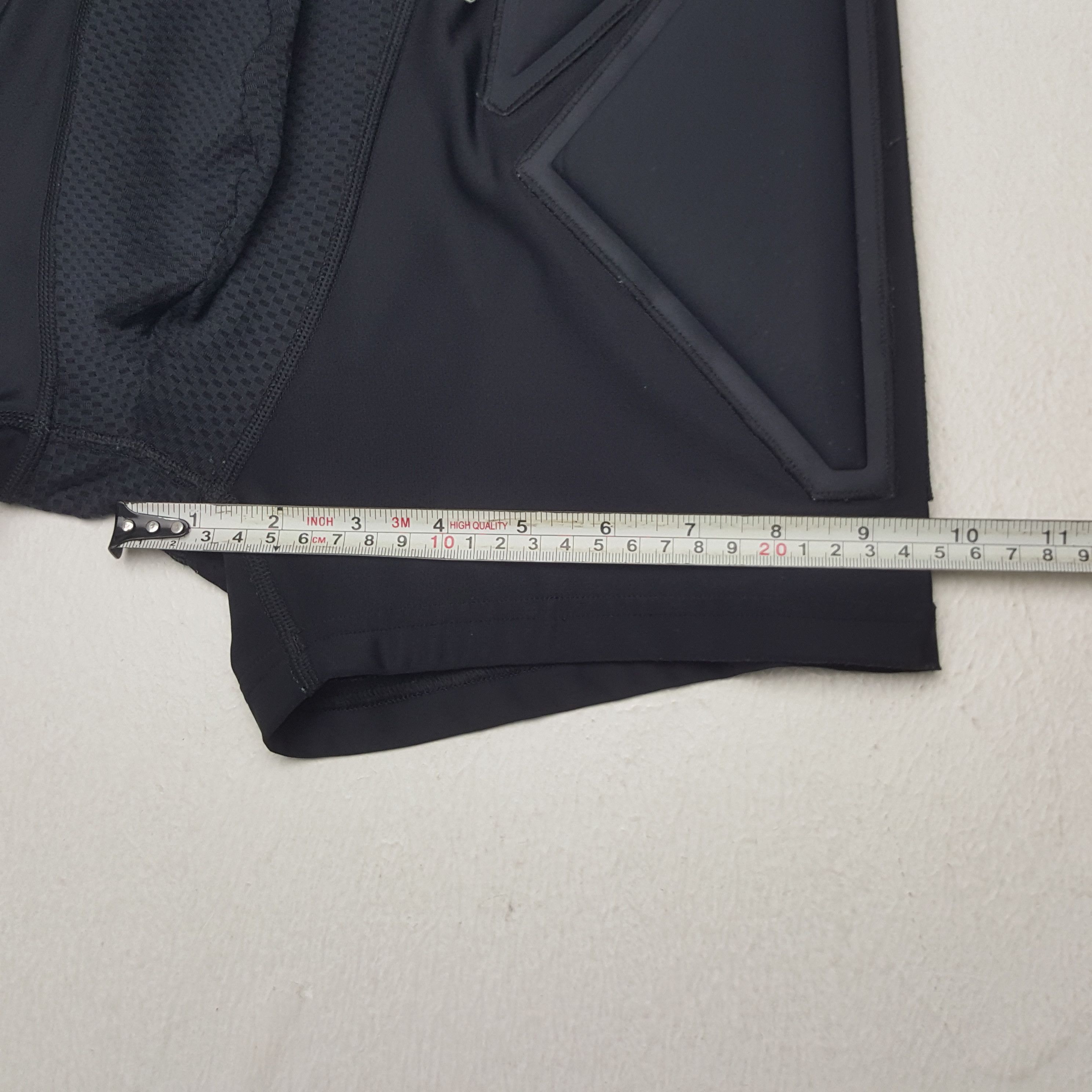 Under Armour × Vintage Vintage Under Armour Shorts Pants Size US 35 - 8 Thumbnail