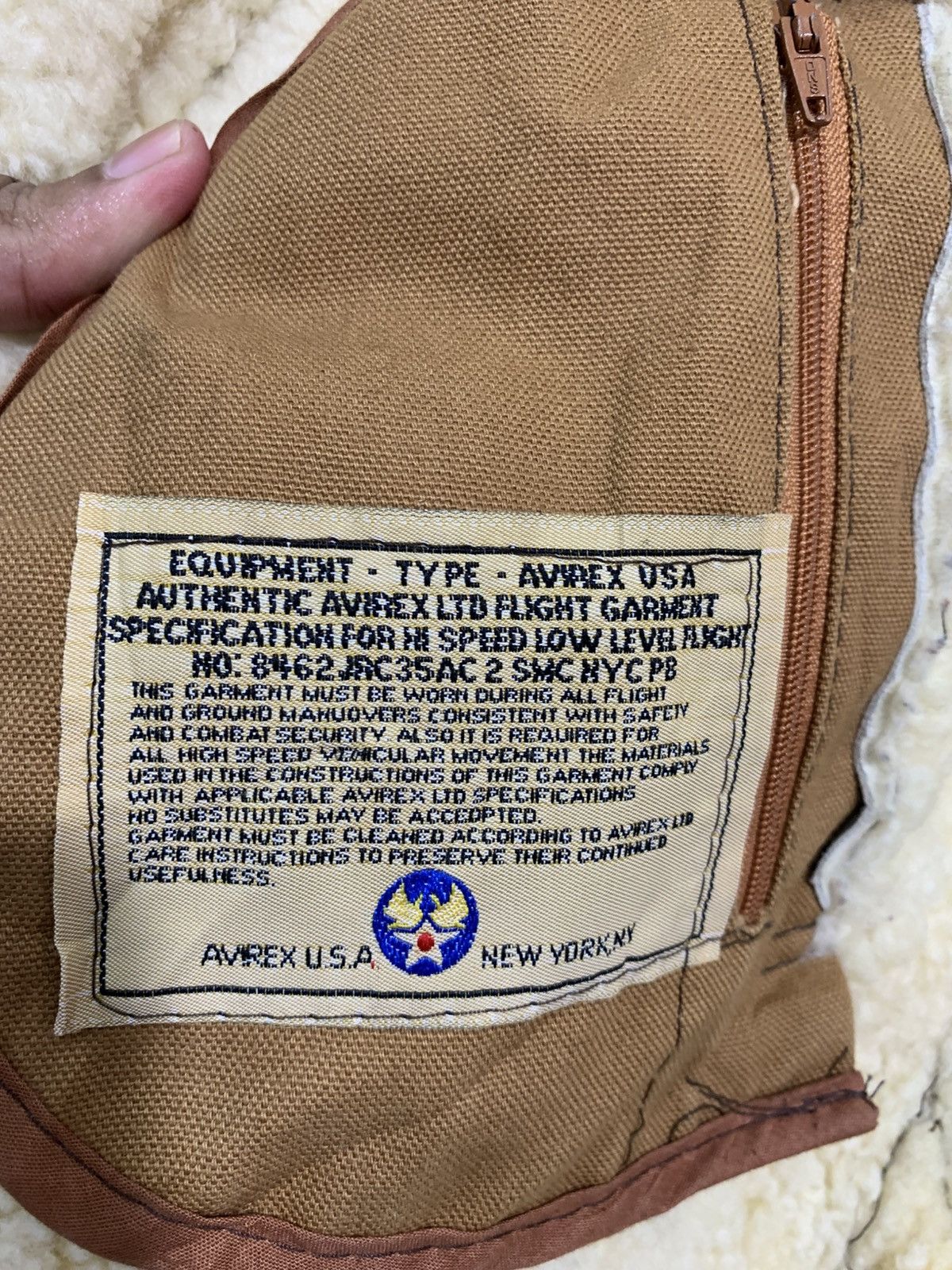 Avirex 🔥VTG AVIREX TYPE B-3 SHEEPSKIN LEATHER JACKET Size US M / EU 48-50 / 2 - 10 Thumbnail