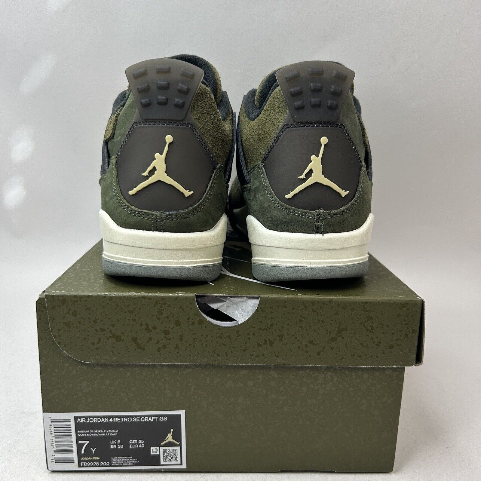 Nike Nike Air Jordan Retro 4 SE Craft “Medium Olive” 2024 Size US 8.5 / IT 38.5 - 4 Thumbnail
