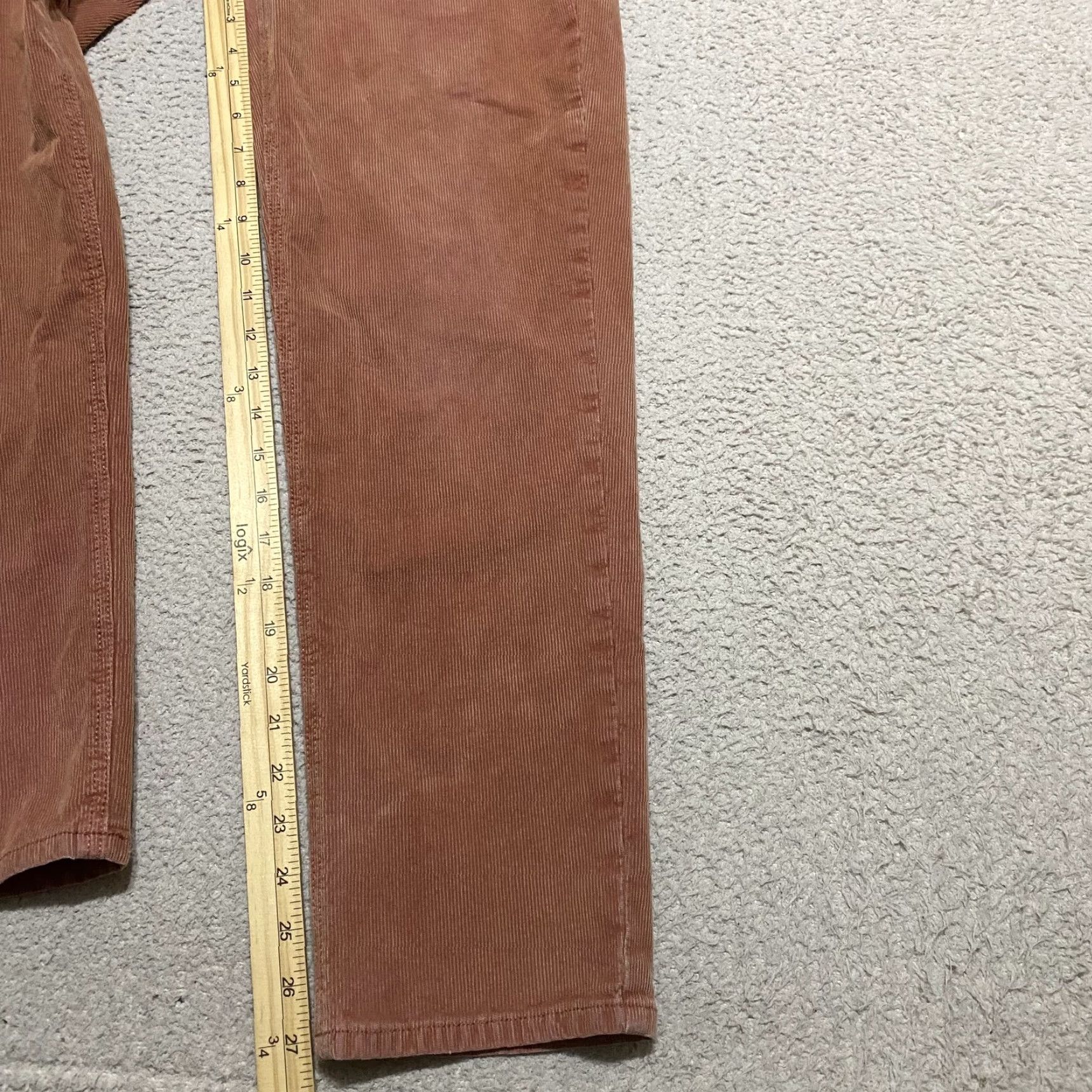 American Eagle Outfitters American Eagle Corduroy Jeans Womens 6 Pink Mom High Rise Straight Stretch Logo Pockets Zipper Button Cotton Spandex Denim N/A Size 28" / US 6 / IT 42 - 3 Thumbnail