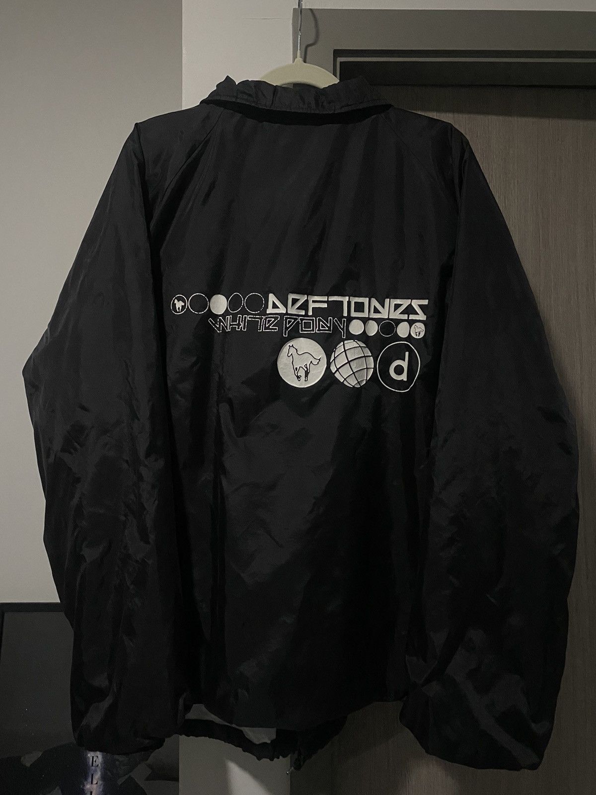 Band Tees × Vintage VINTAGE DEFTONES WHITE PONY WINDBREAKER JACKET SIZE XL 00’s Size US XL / EU 56 / 4 - 1 Thumbnail
