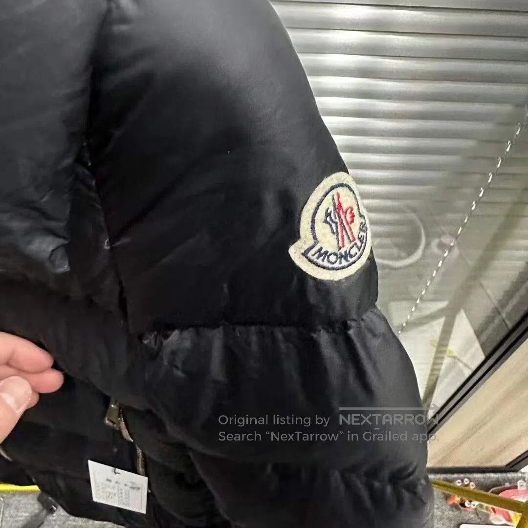 Moncler Moncler Logo Ruffled Hem Down Jacket. Size XS / US 0-2 / IT 36-38 - 2 Thumbnail