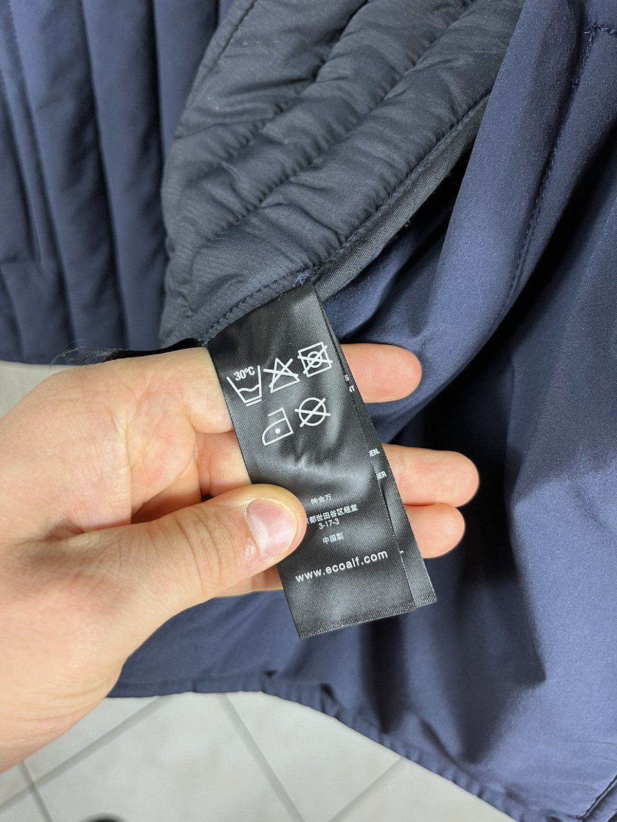 Designer × ECOALF Ecoalf light down jacket button navy puffer recycled nylon Size US M / EU 48-50 / 2 - 22 Thumbnail