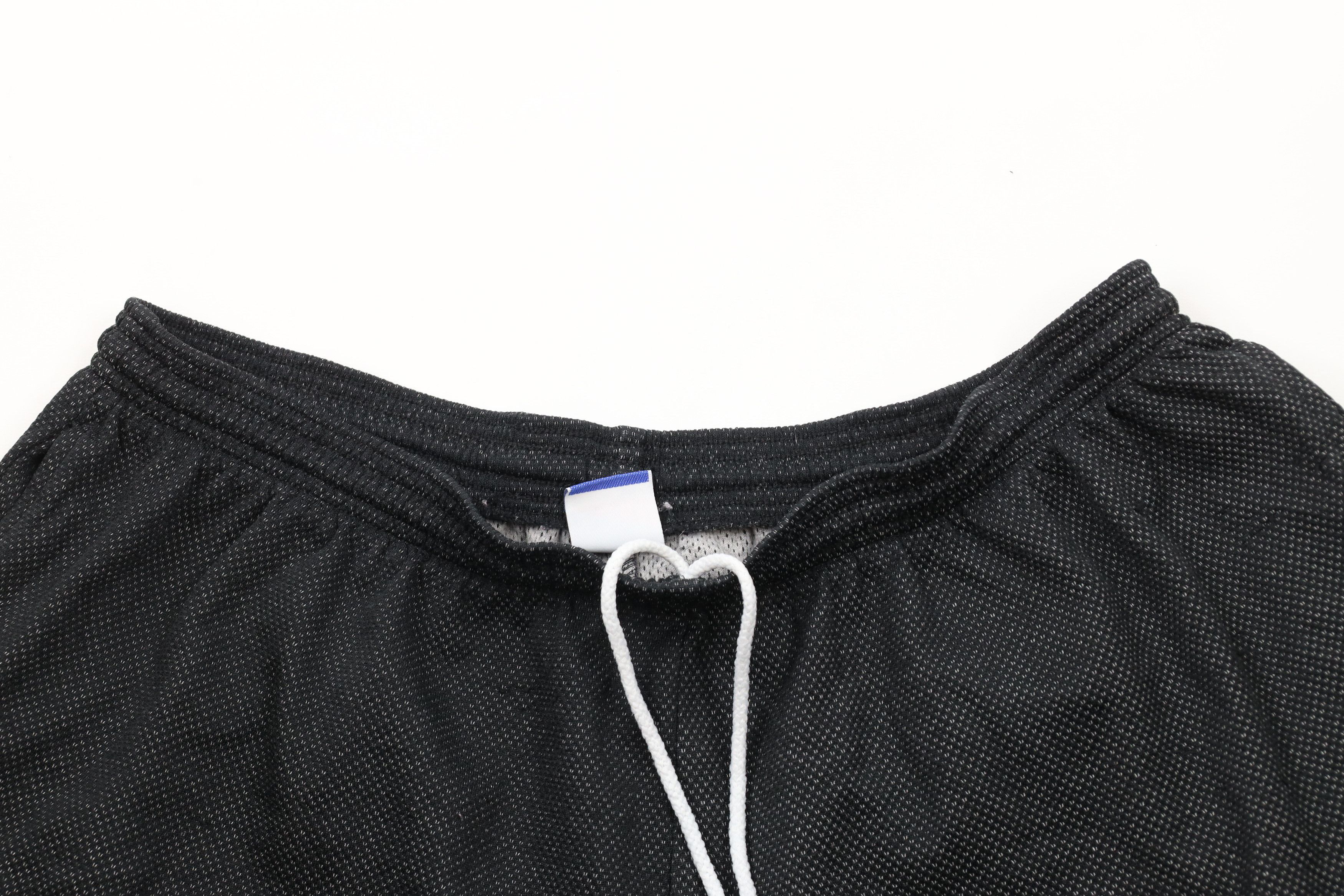 Vintage Vintage 90s Bike Spell Out Above Knee Shorts Black USA Size US 36 / EU 52 - 2 Thumbnail