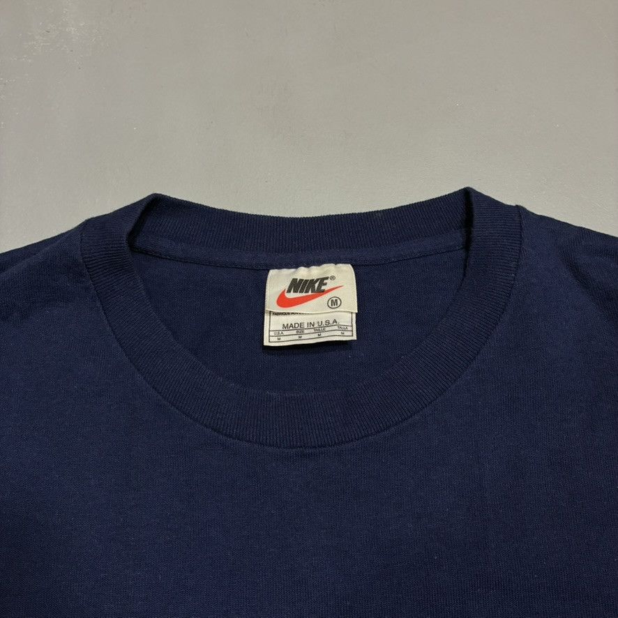 Nike 90s Nike Made in USA Embroidered Swoosh Long-Sleeve Tee Size US M / EU 48-50 / 2 - 3 Thumbnail