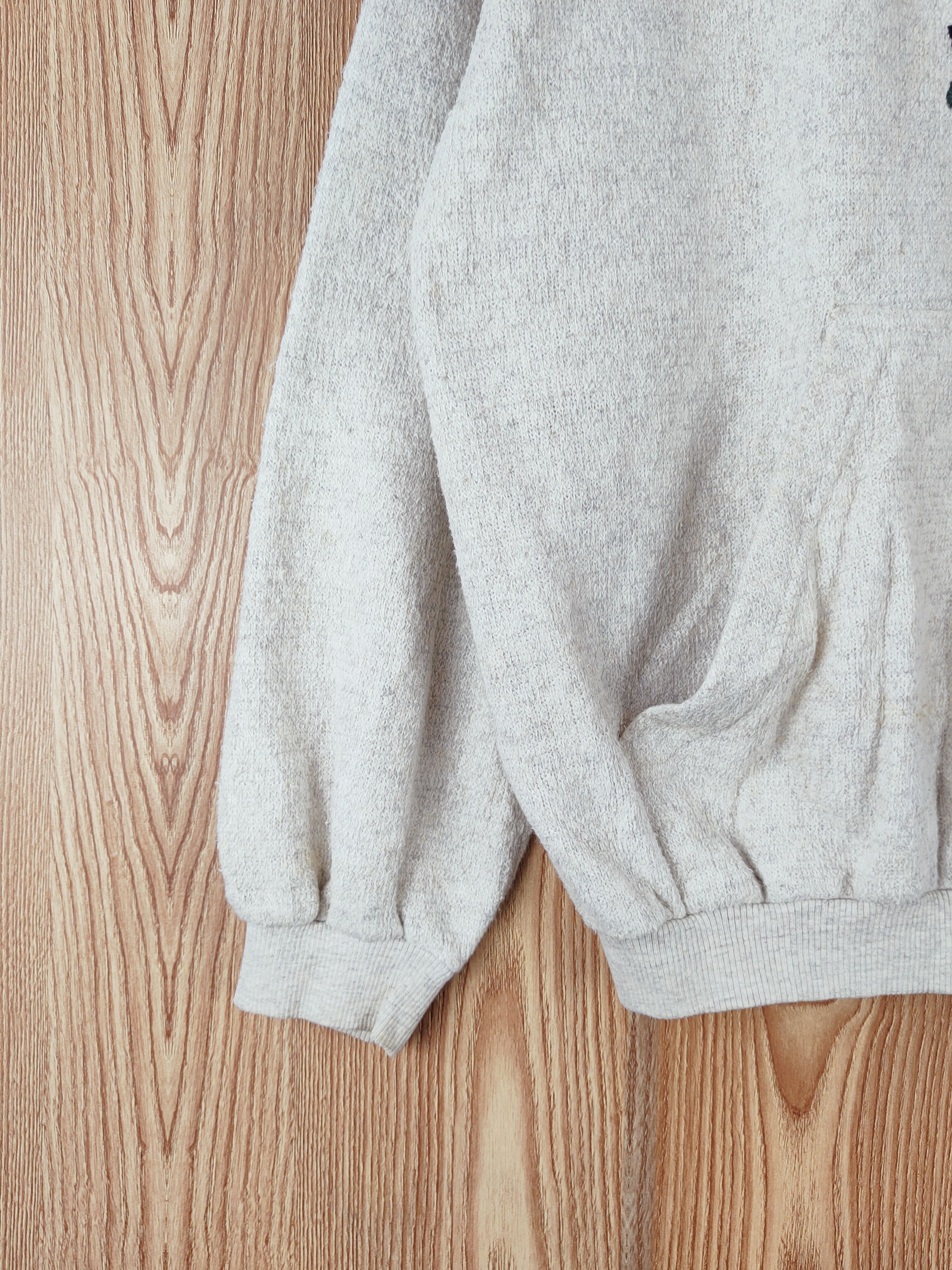 Disney × Mickey Inc × Vintage Mickey Inc Gray Mickey Mouse Sweatshirts vintage #W033 Size US L / EU 52-54 / 3 - 5 Thumbnail