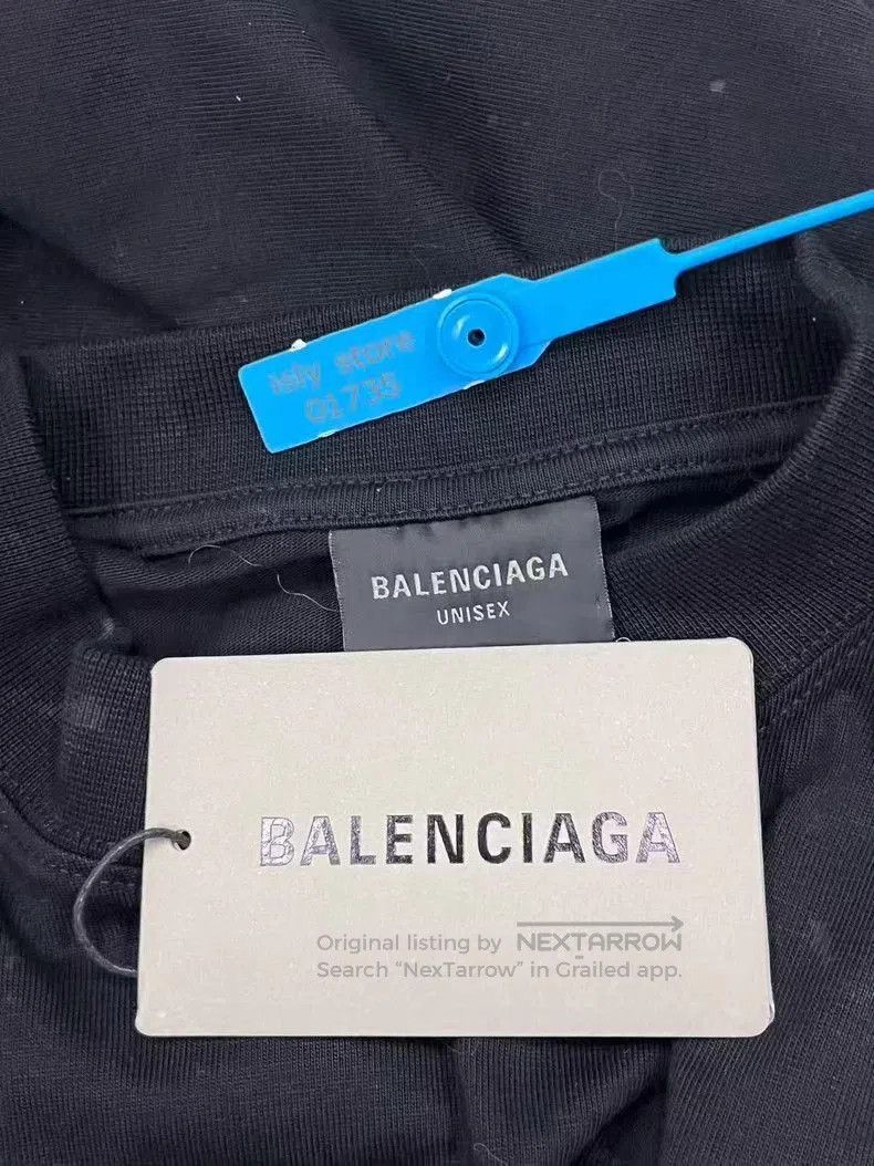 Balenciaga Balenciaga Solid Letter Print Short Sleeve T-shirt. Size US XS / EU 42 / 0 - 4 Thumbnail