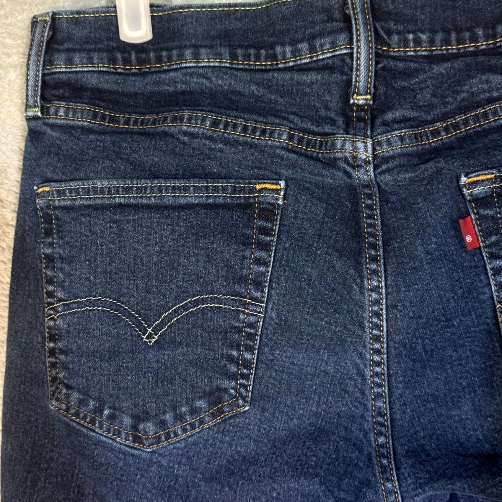 Levi's Levi’s 514 Jeans Men’s 34x34 Blue Denim Straight Mid-Rise 100% Cotton Denim Jeans Regular Fit Mrds? Size US 34 / EU 50 - 6 Thumbnail