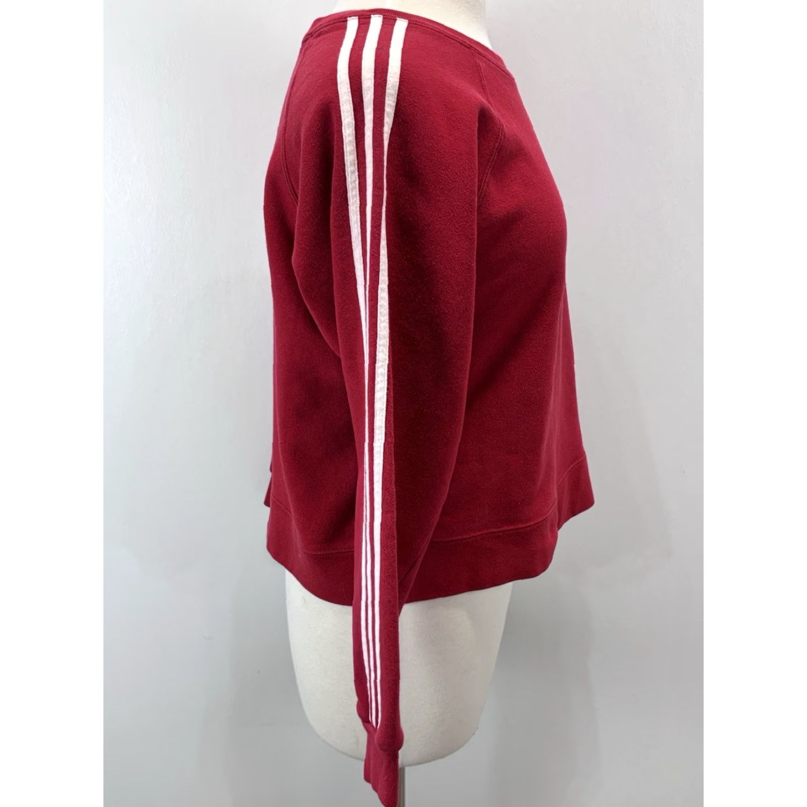 Adidas VINTAGE Adidas Sweatshirt Women’s Small Red 3-Stripe Crew Neck 90s Y2K Pullover Cotton Blend Girls/ Womens S Size S / US 4 / IT 40 - 4 Thumbnail