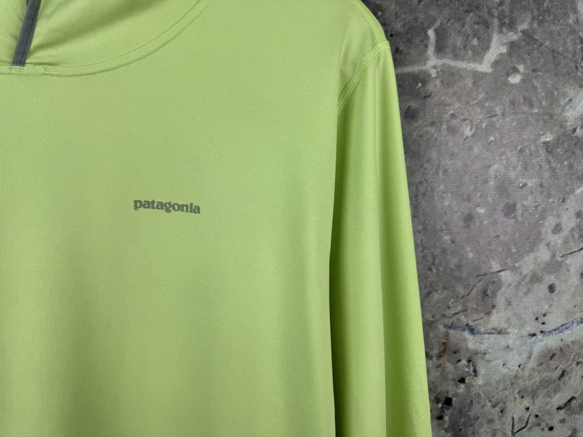Patagonia Patagonia Lightweight Hooded Long Sleeve Shirt – Lime Green Size US L / EU 52-54 / 3 - 5 Thumbnail