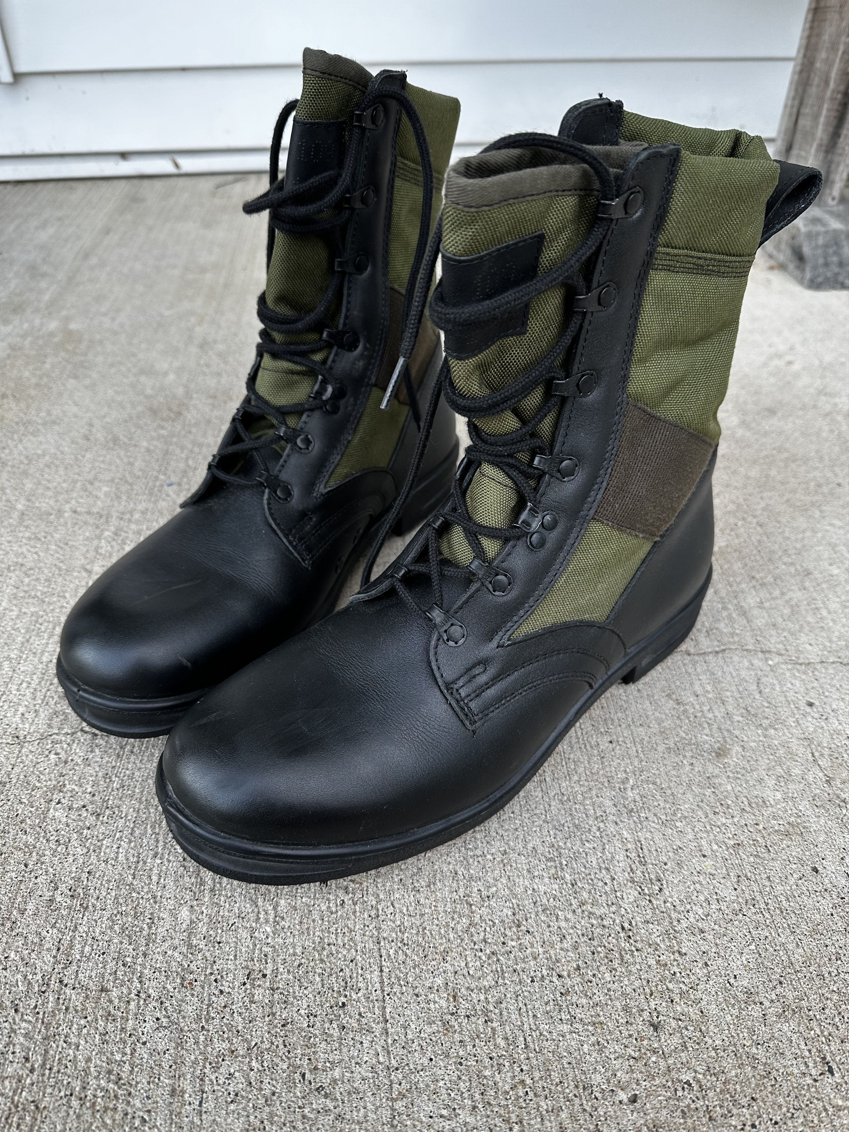 Other German army jungle boots Size US 12 / EU 45 - 1 Thumbnail